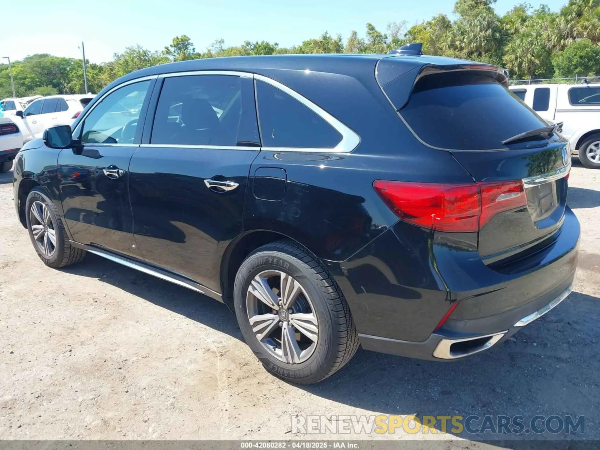 3 fotografías del automóvil dañado 5J8YD3H31KL012538 ACURA MDX 2019