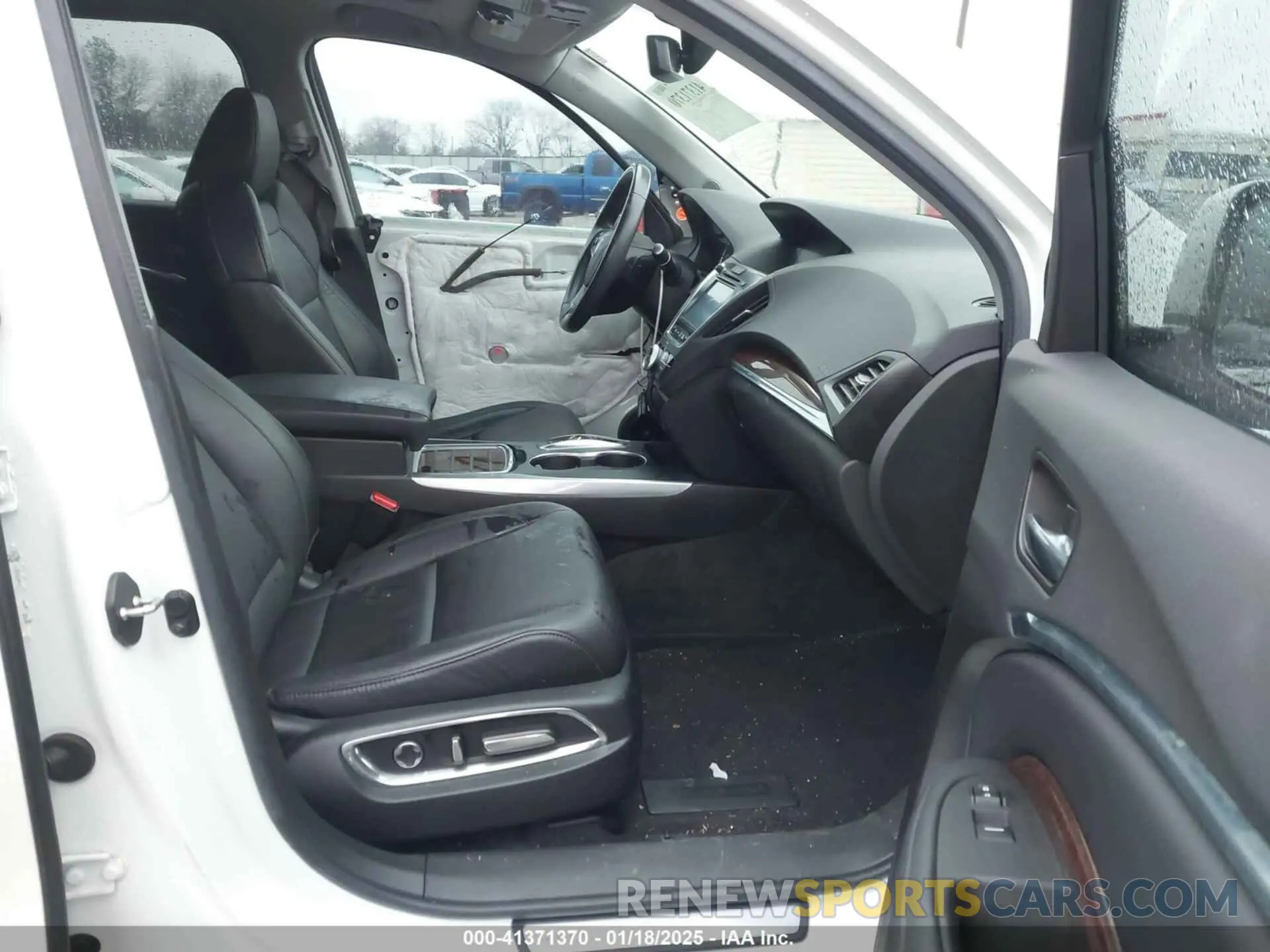 5 fotografías del automóvil dañado 5J8YD3H34KL008922 ACURA MDX 2019