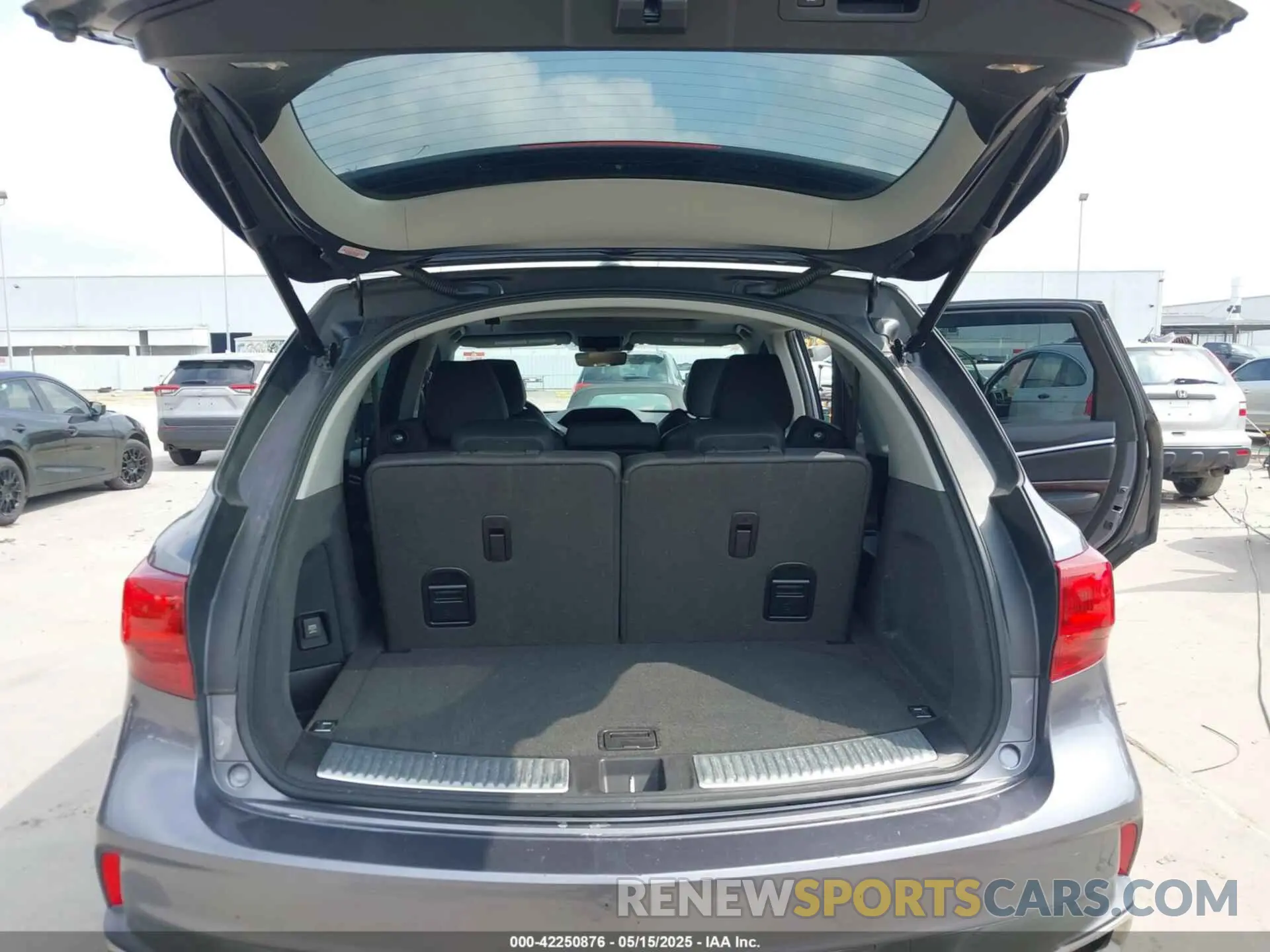 18 fotografías del automóvil dañado 5J8YD3H35KL012798 ACURA MDX 2019