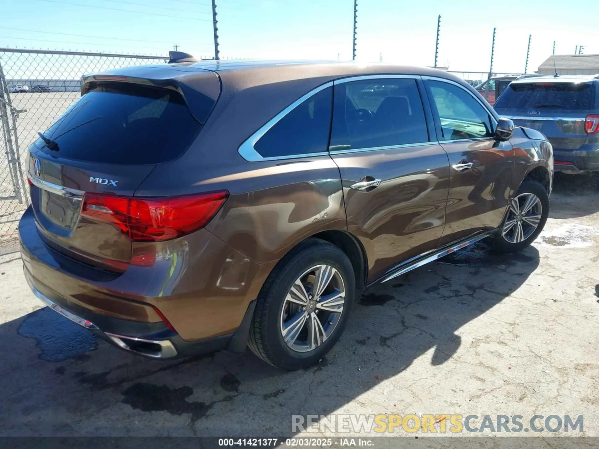 4 fotografías del automóvil dañado 5J8YD3H36KL001065 ACURA MDX 2019