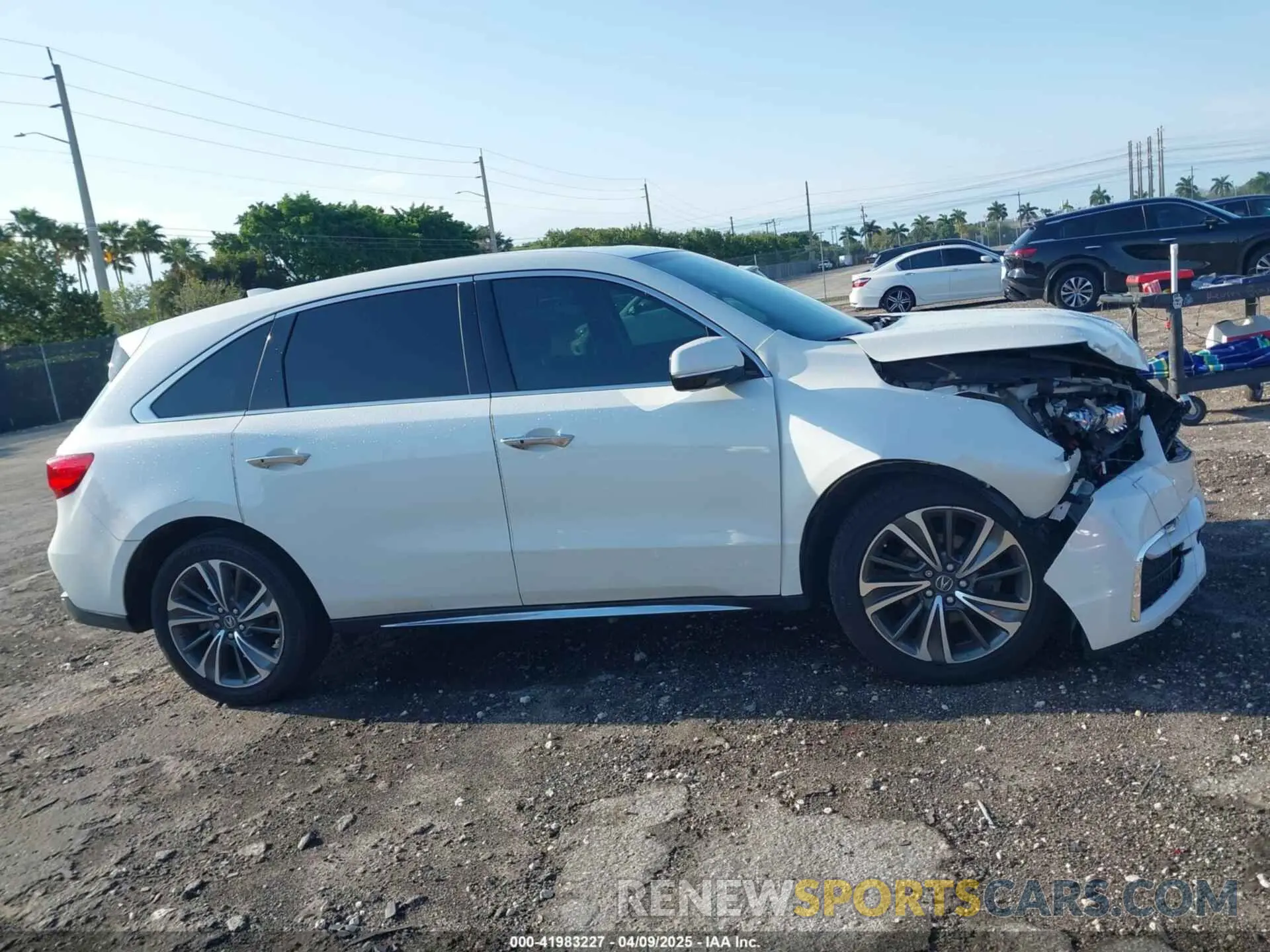 13 fotografías del automóvil dañado 5J8YD3H55KL008154 ACURA MDX 2019