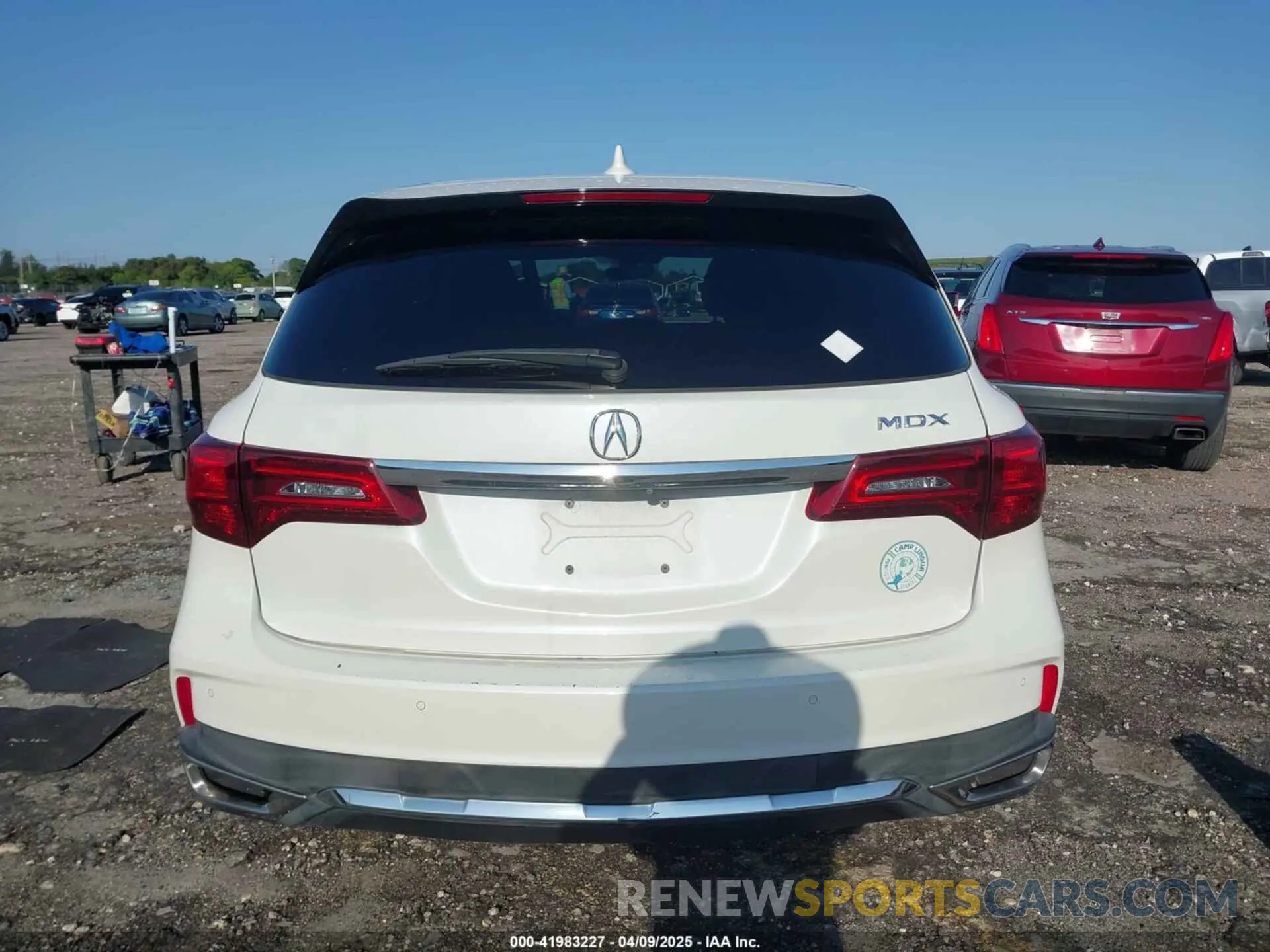 16 fotografías del automóvil dañado 5J8YD3H55KL008154 ACURA MDX 2019