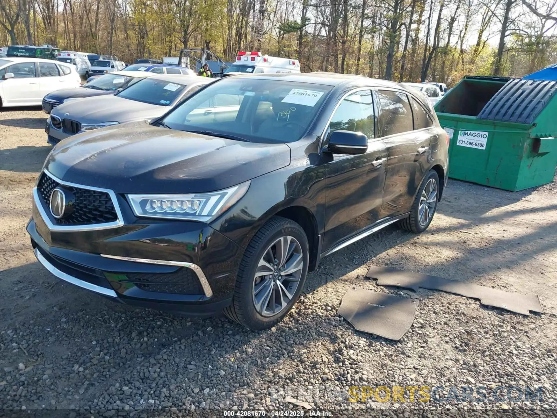 2 fotografías del automóvil dañado 5J8YD3H58KL012747 ACURA MDX 2019