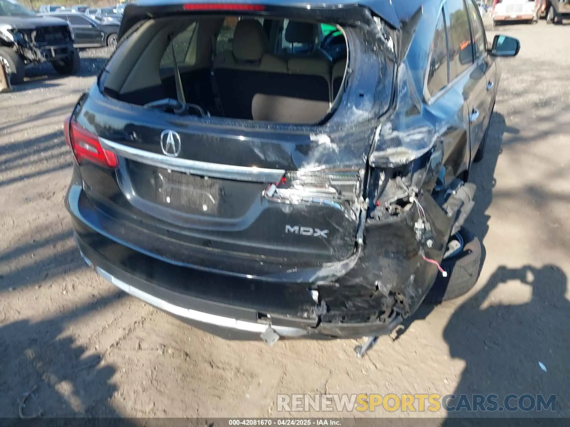 6 fotografías del automóvil dañado 5J8YD3H58KL012747 ACURA MDX 2019