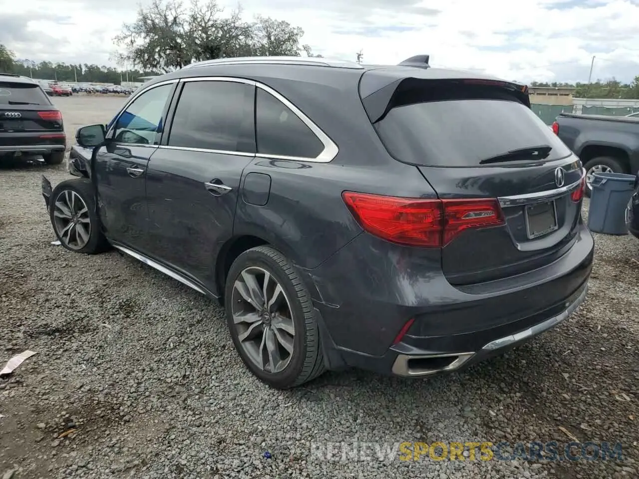 2 fotografías del automóvil dañado 5J8YD3H85KL002607 ACURA MDX 2019