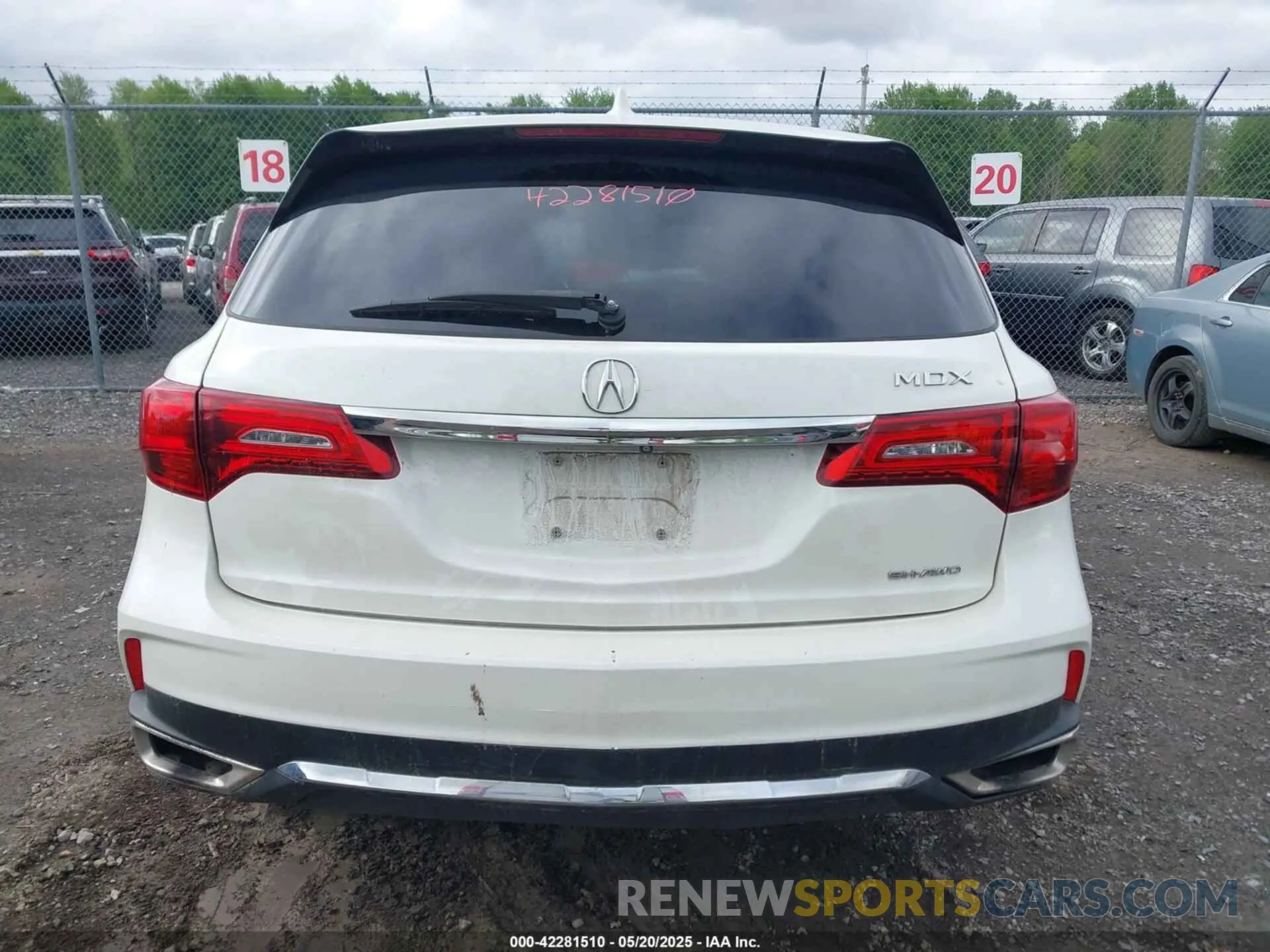 16 fotografías del automóvil dañado 5J8YD4H33KL017648 ACURA MDX 2019