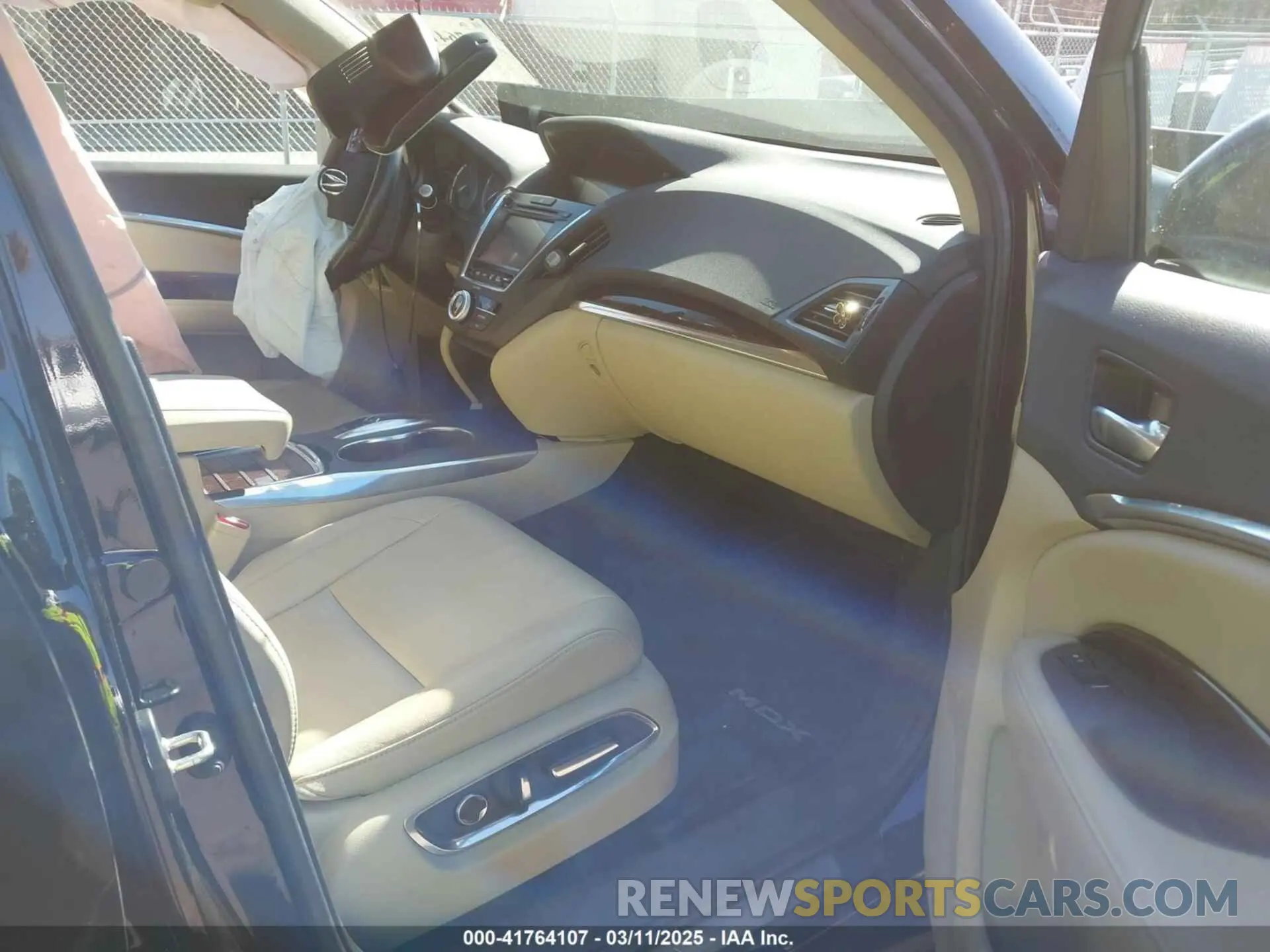 5 fotografías del automóvil dañado 5J8YD4H33KL033106 ACURA MDX 2019