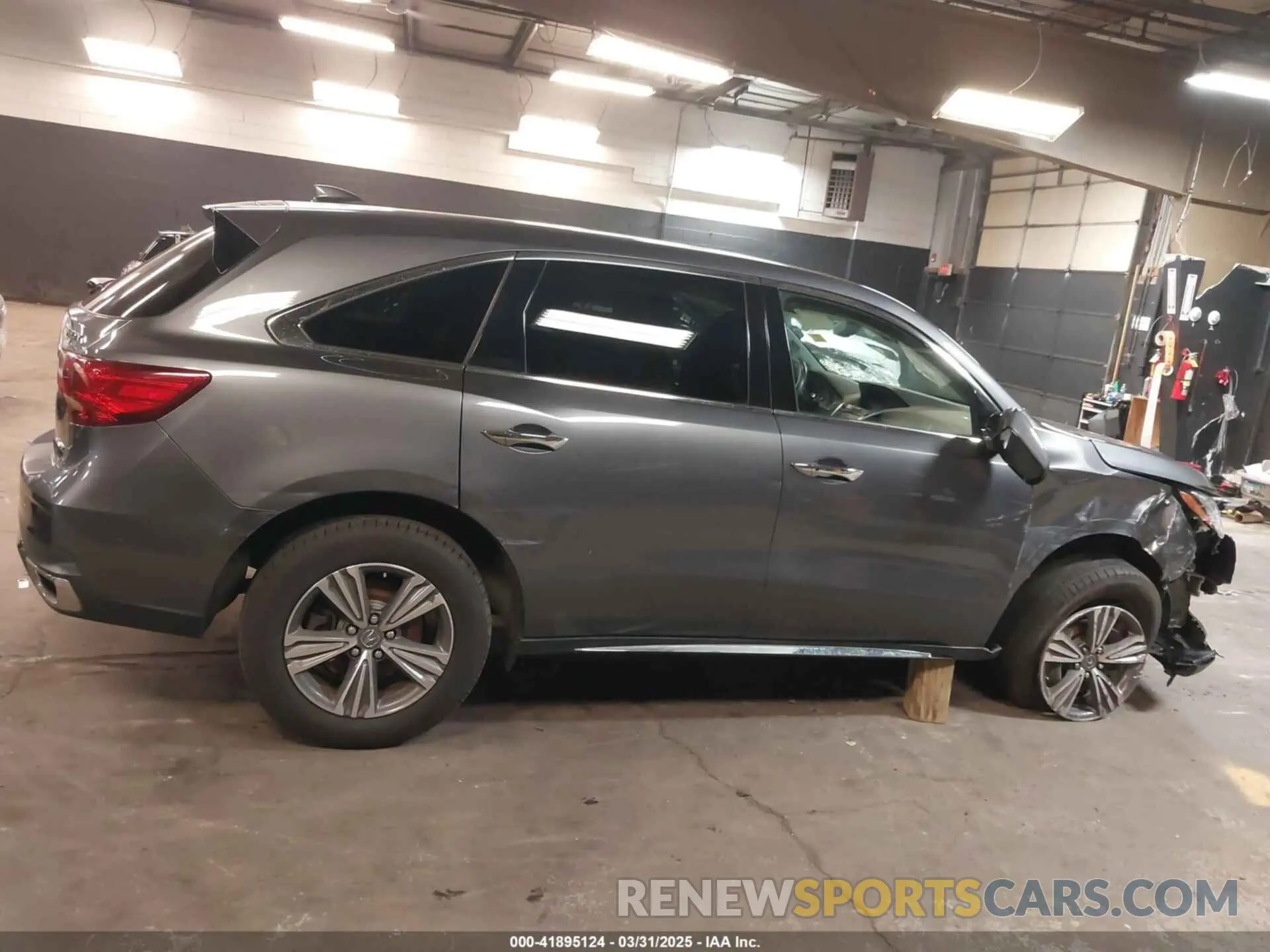 13 fotografías del automóvil dañado 5J8YD4H39KL031747 ACURA MDX 2019