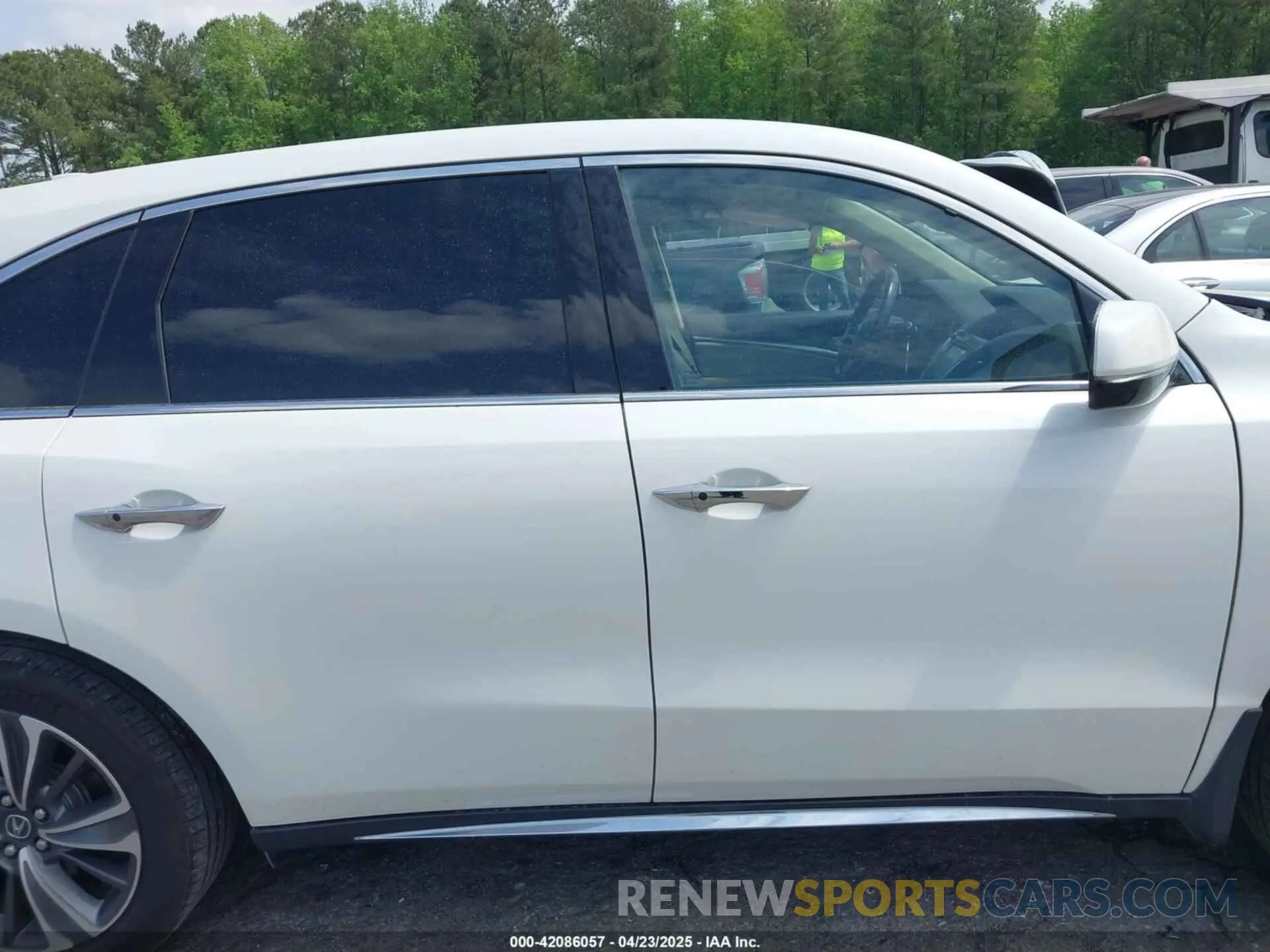 14 fotografías del automóvil dañado 5J8YD4H55KL000447 ACURA MDX 2019