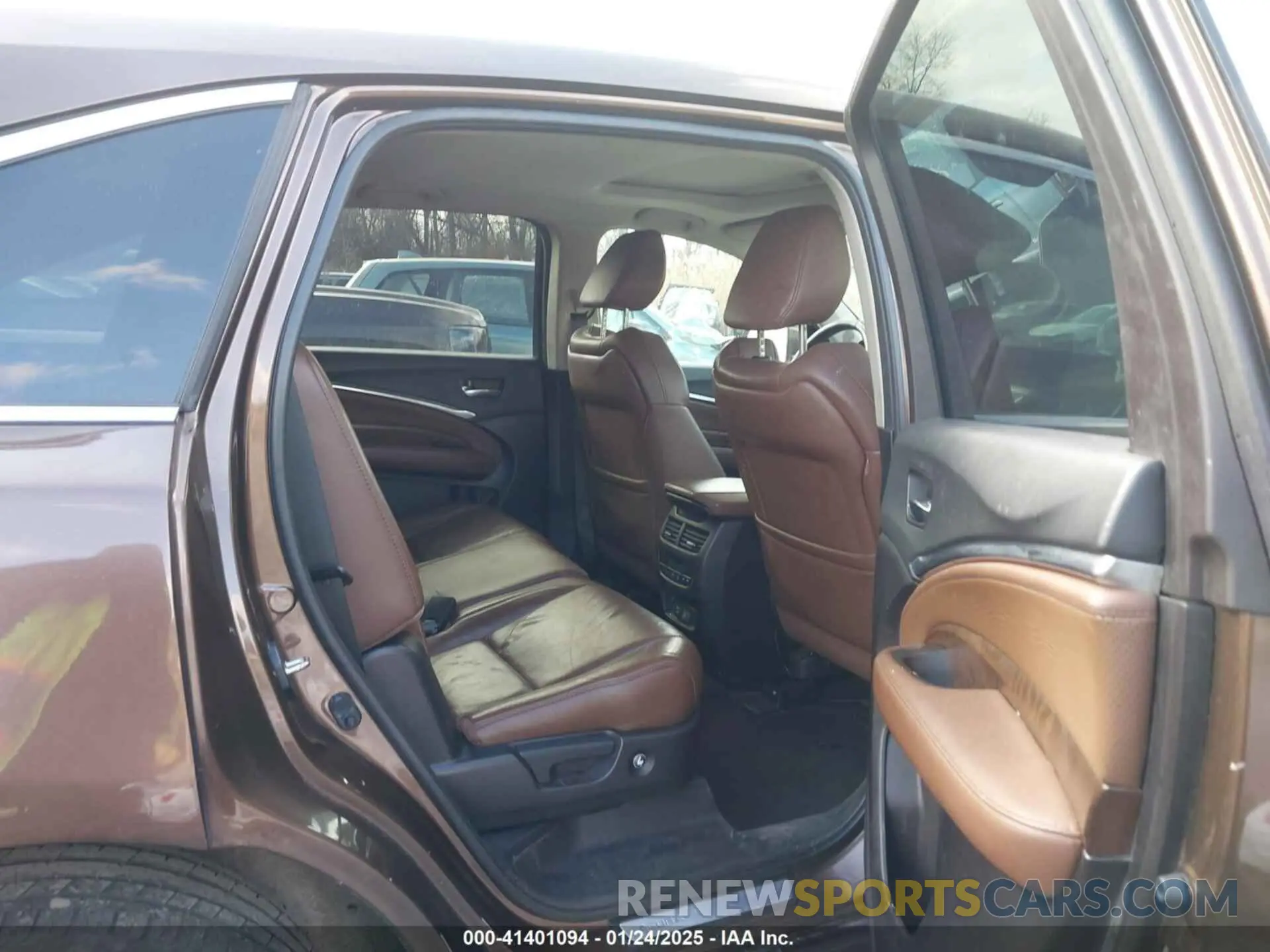 8 fotografías del automóvil dañado 5J8YD4H57KL018187 ACURA MDX 2019
