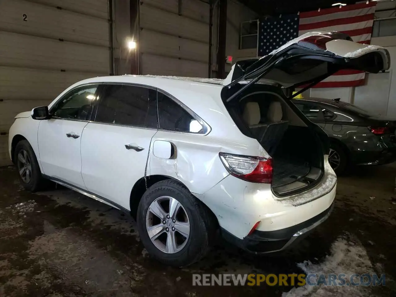 2 fotografías del automóvil dañado 5J8YD4H59KL004453 ACURA MDX 2019