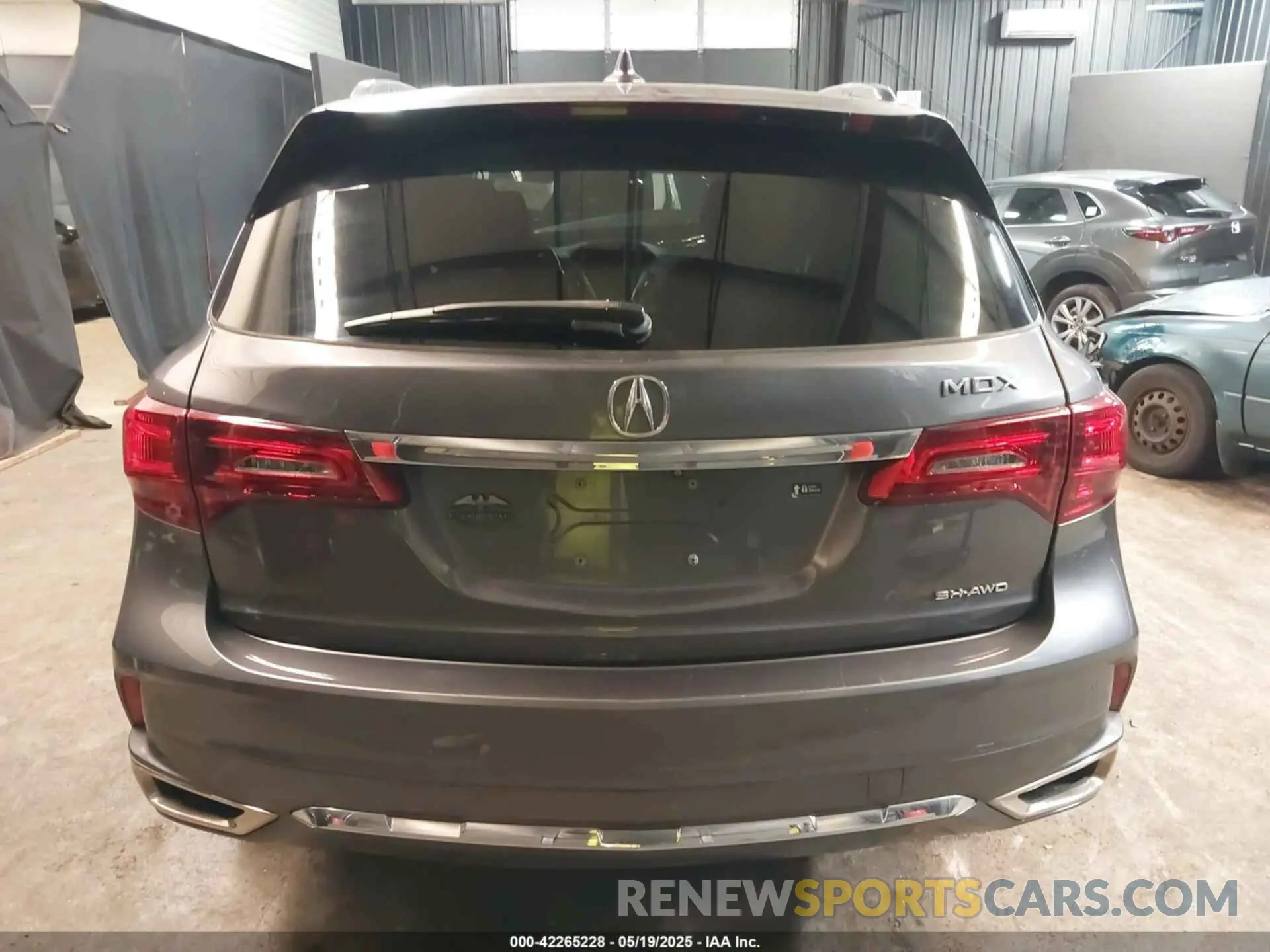 16 fotografías del automóvil dañado 5J8YD4H87KL029538 ACURA MDX 2019