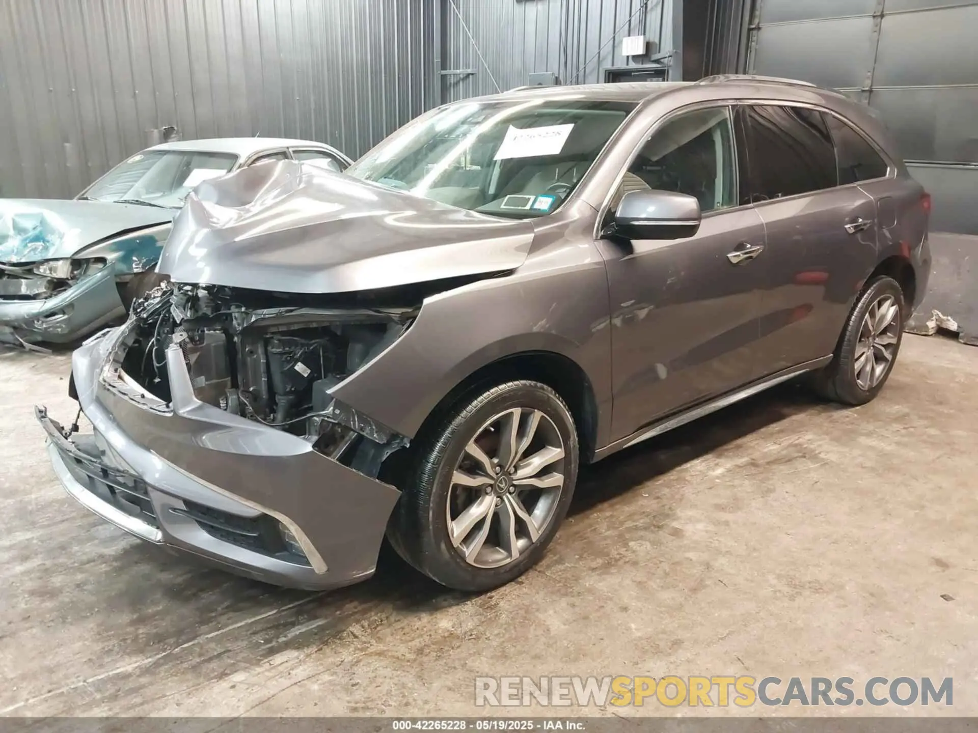 2 fotografías del automóvil dañado 5J8YD4H87KL029538 ACURA MDX 2019