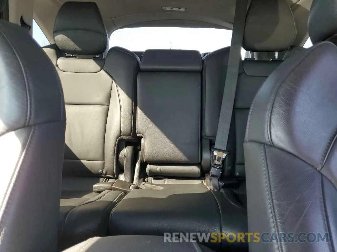 10 fotografías del automóvil dañado 5J8YD3H36LL012407 ACURA MDX 2020