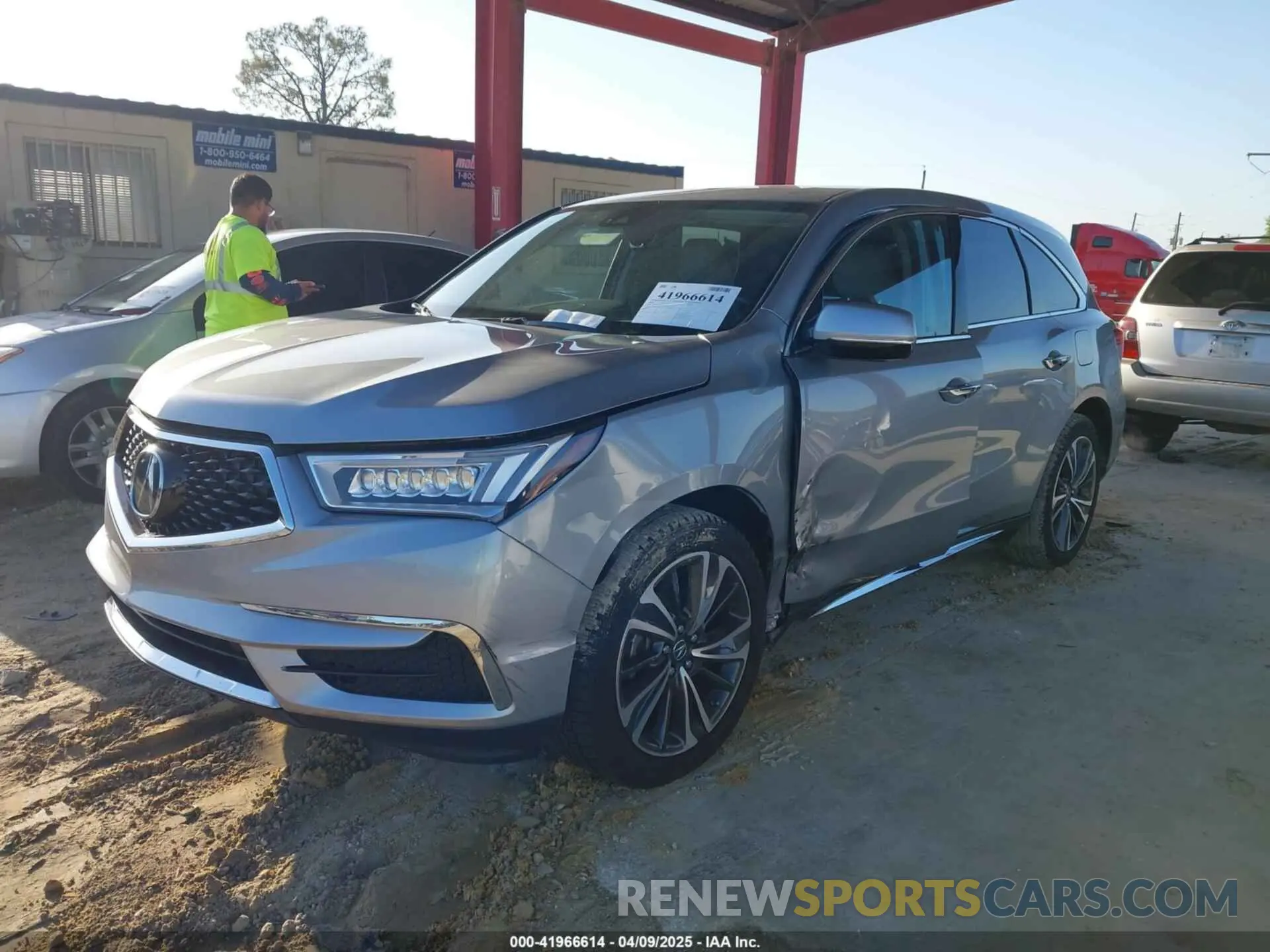 2 fotografías del automóvil dañado 5J8YD3H50LL005535 ACURA MDX 2020