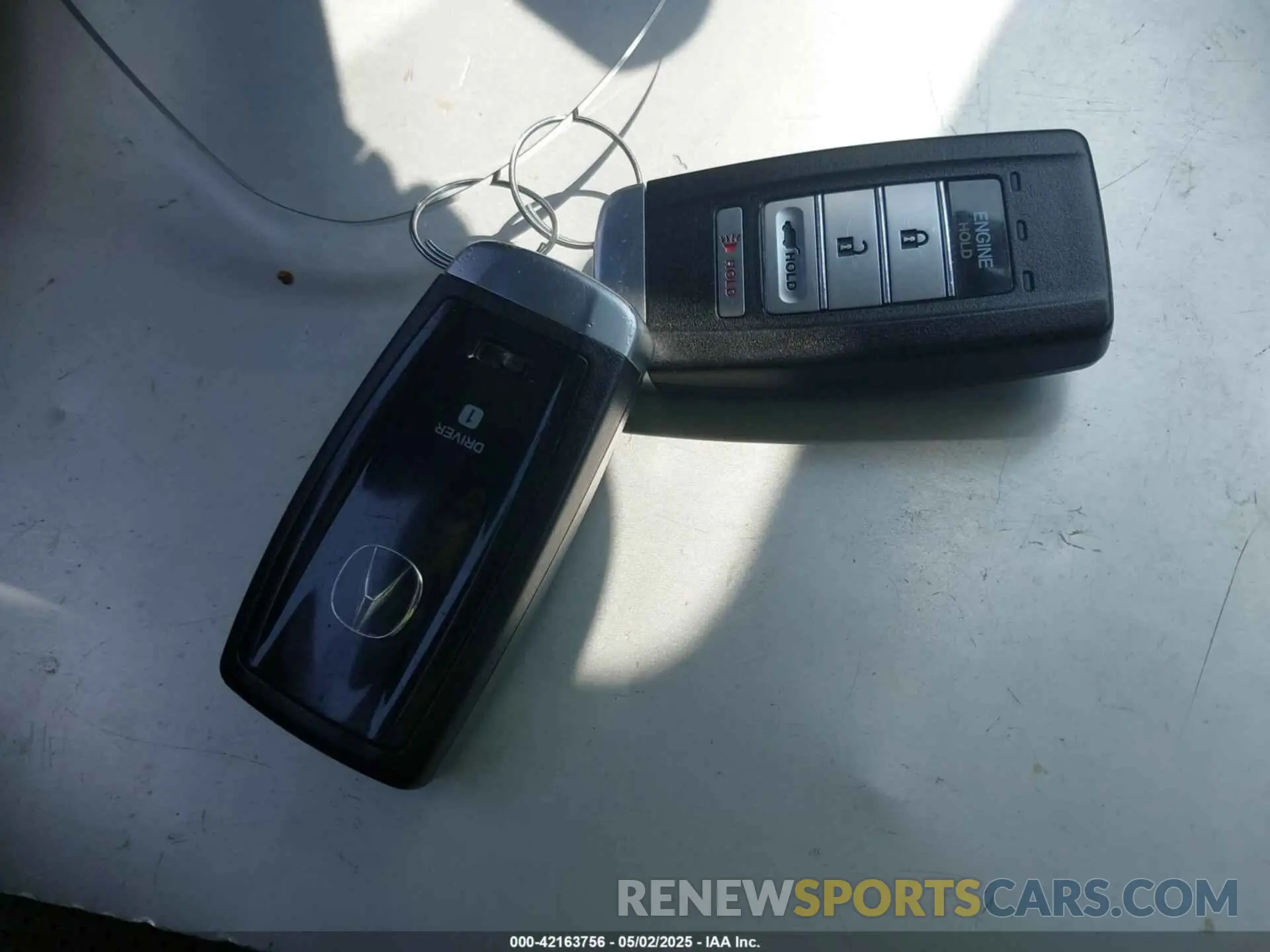 11 fotografías del automóvil dañado 5J8YD3H54LL001794 ACURA MDX 2020