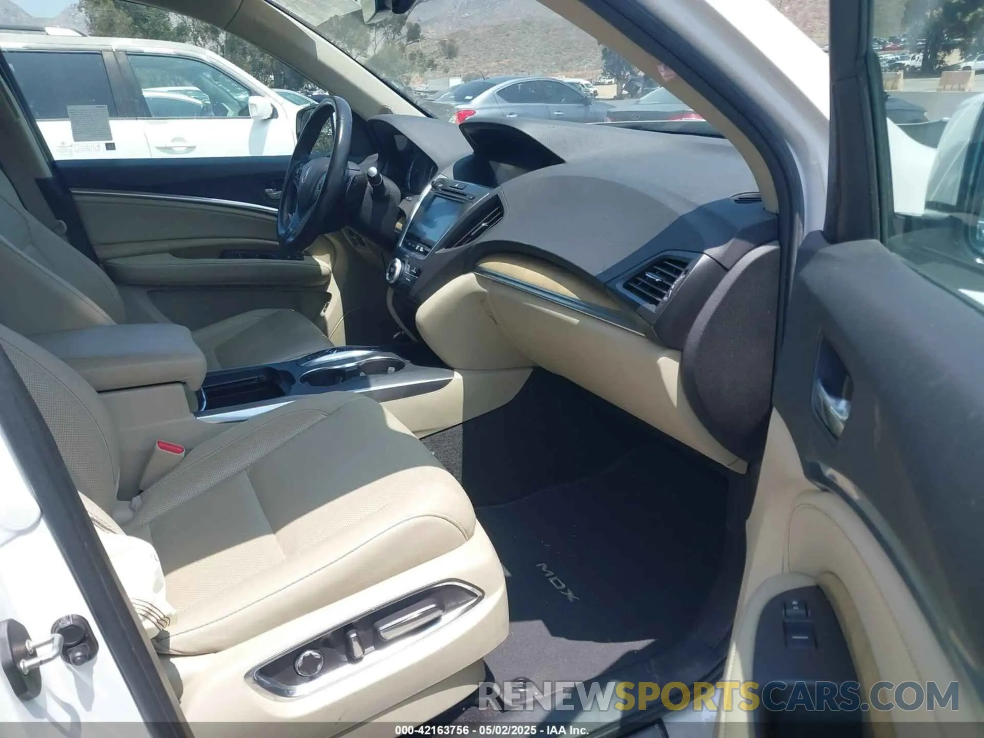 5 fotografías del automóvil dañado 5J8YD3H54LL001794 ACURA MDX 2020