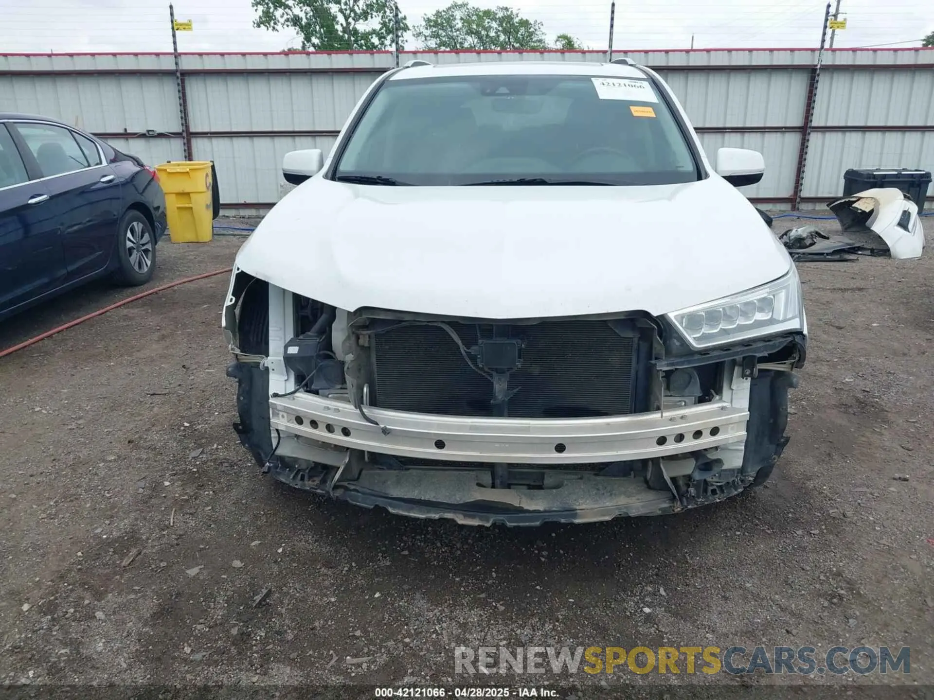 13 fotografías del automóvil dañado 5J8YD3H87LL008913 ACURA MDX 2020