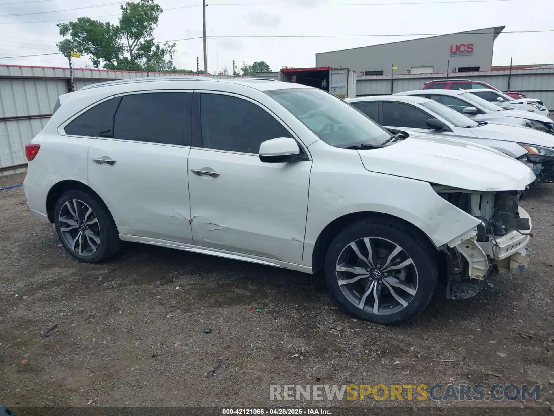 14 fotografías del automóvil dañado 5J8YD3H87LL008913 ACURA MDX 2020
