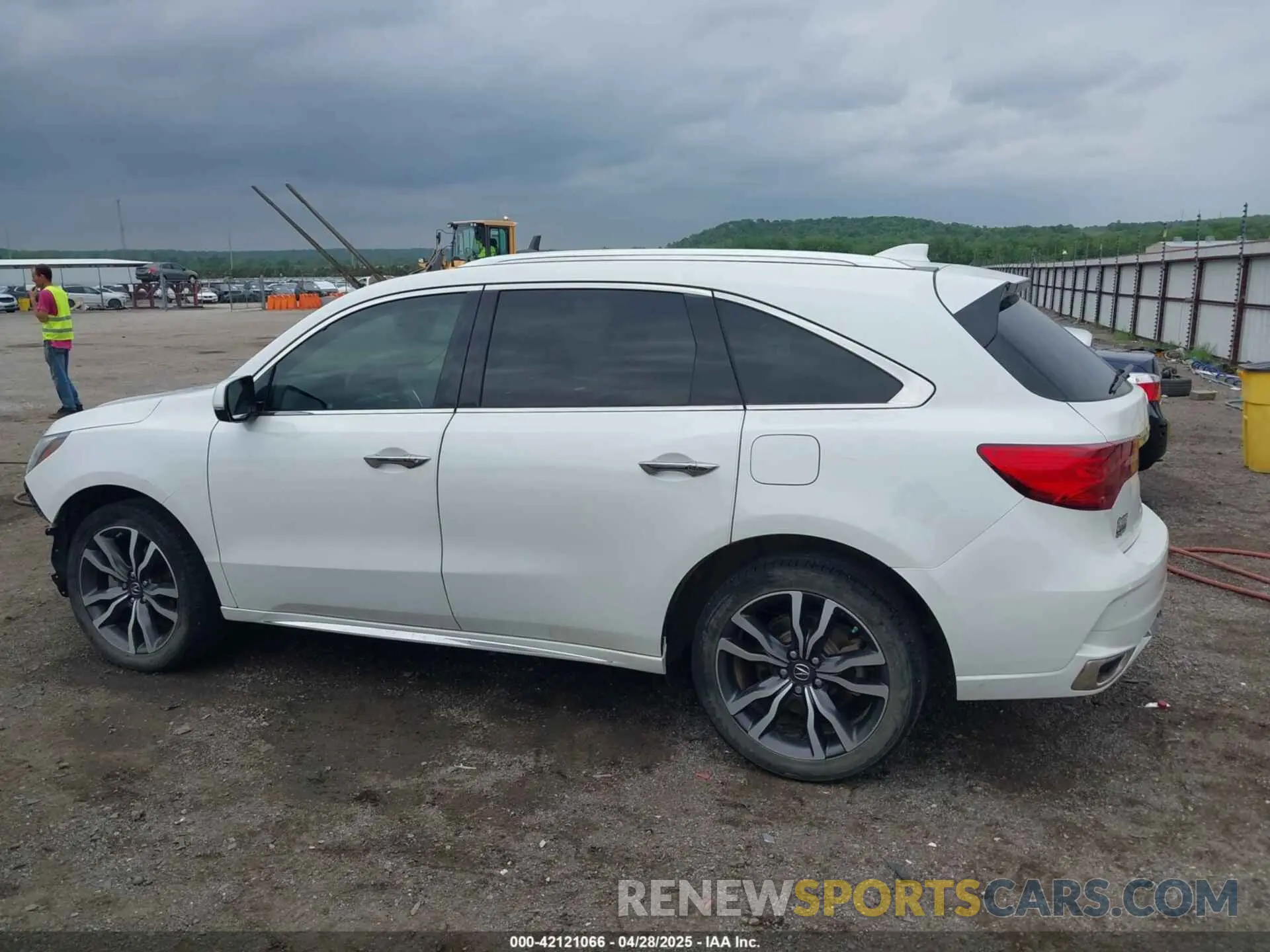 15 fotografías del automóvil dañado 5J8YD3H87LL008913 ACURA MDX 2020