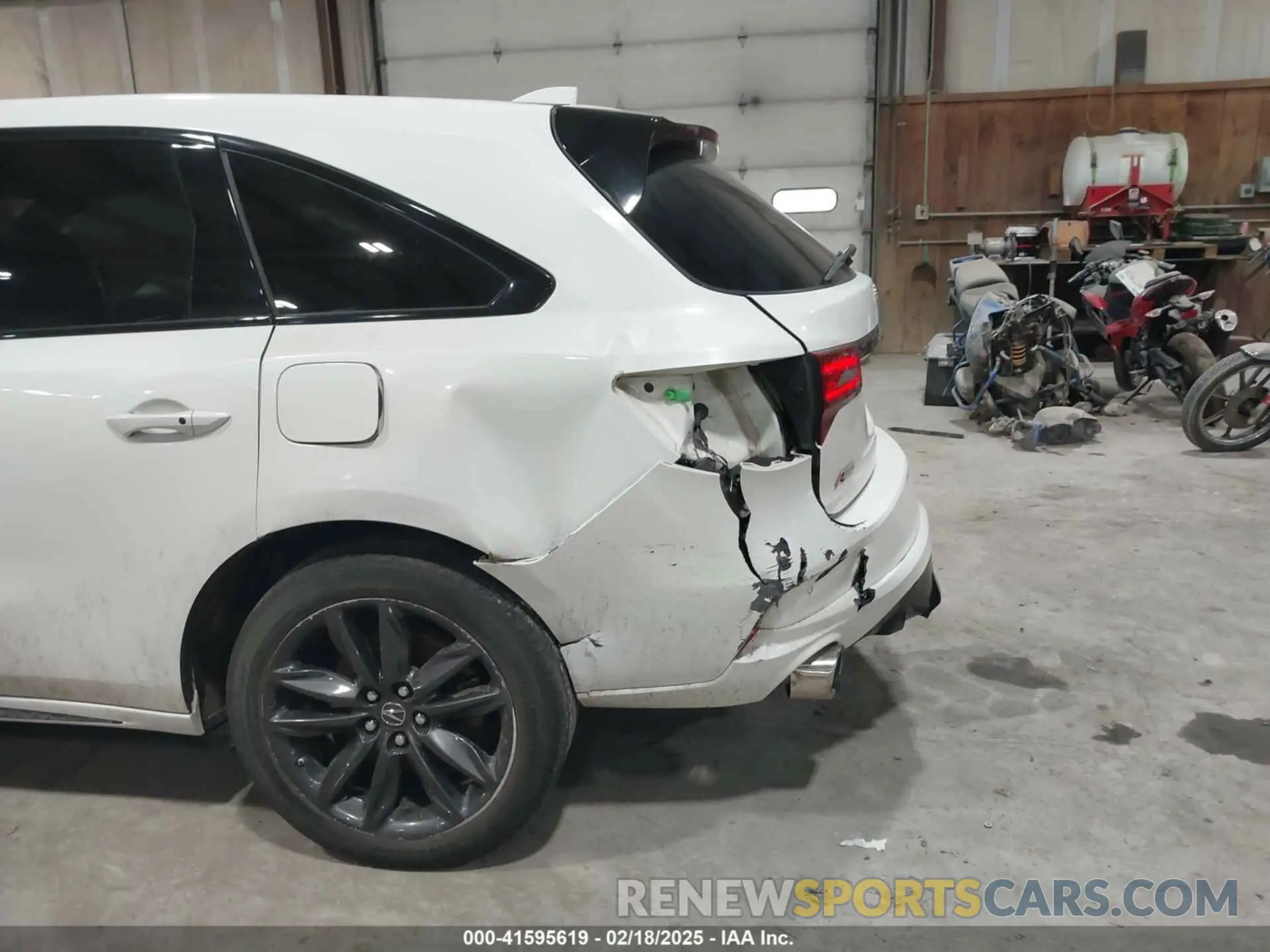 17 fotografías del automóvil dañado 5J8YD4H06LL018347 ACURA MDX 2020