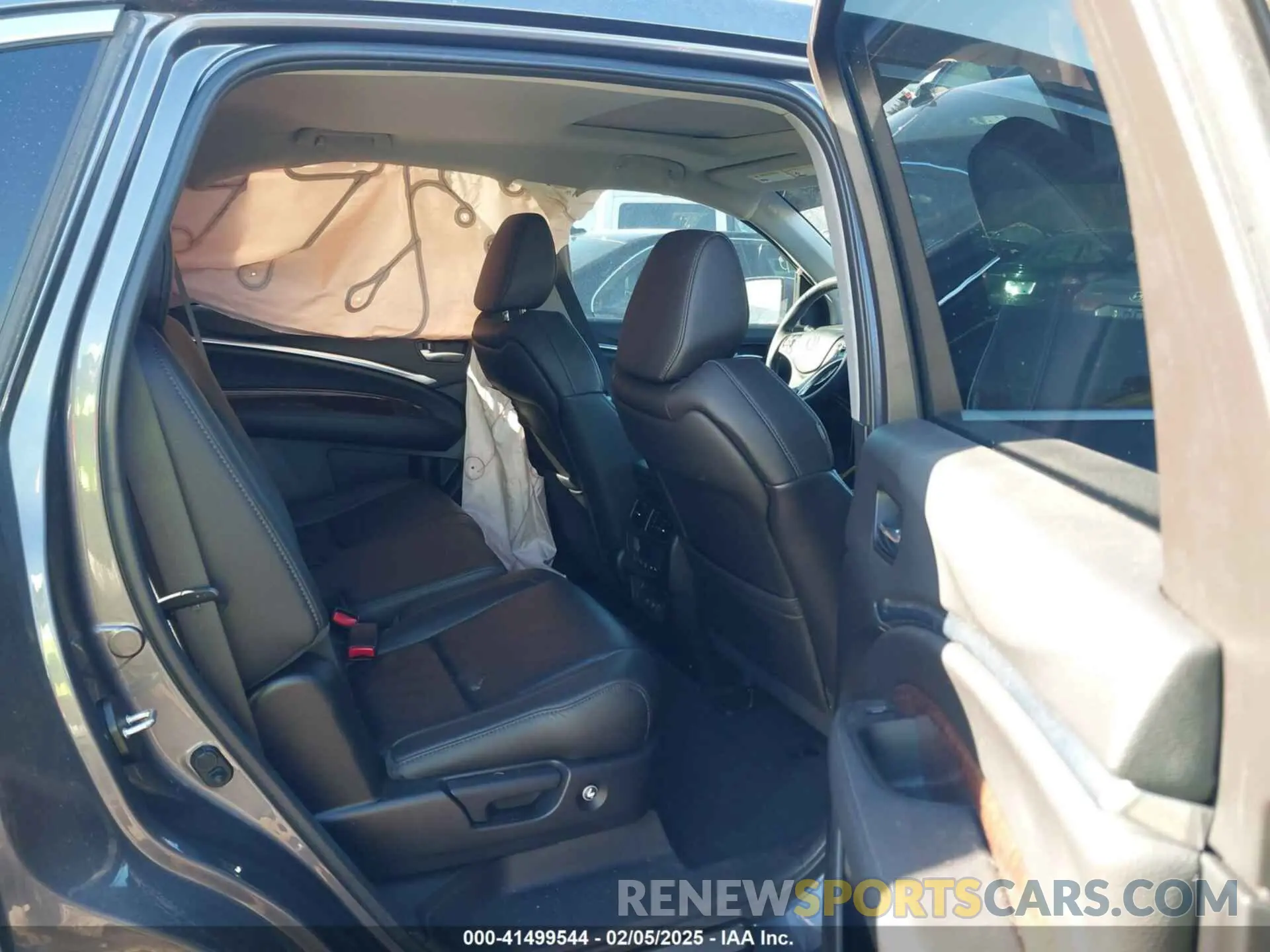 8 fotografías del automóvil dañado 5J8YD4H30LL035526 ACURA MDX 2020