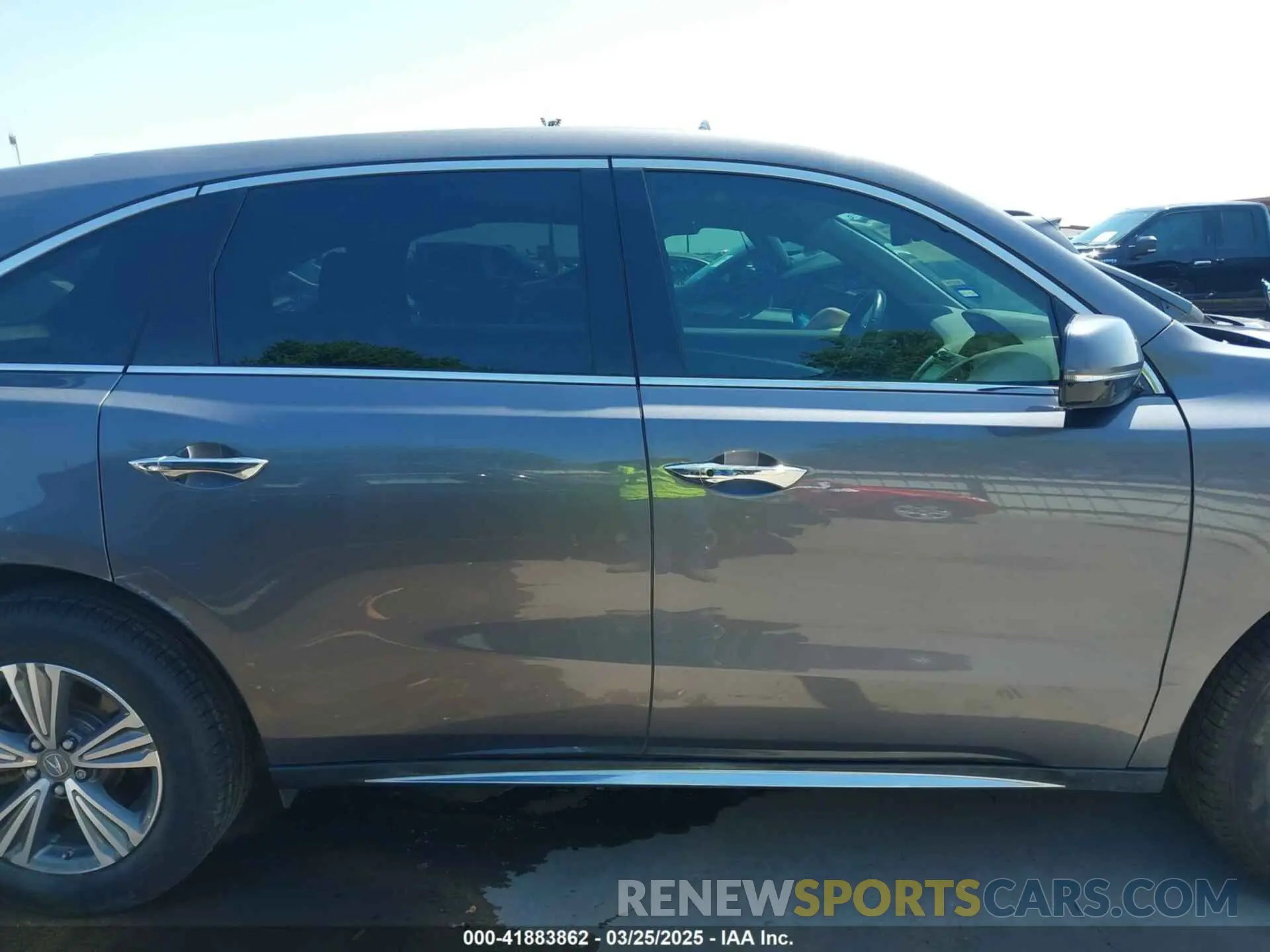 14 fotografías del automóvil dañado 5J8YD4H32LL000423 ACURA MDX 2020
