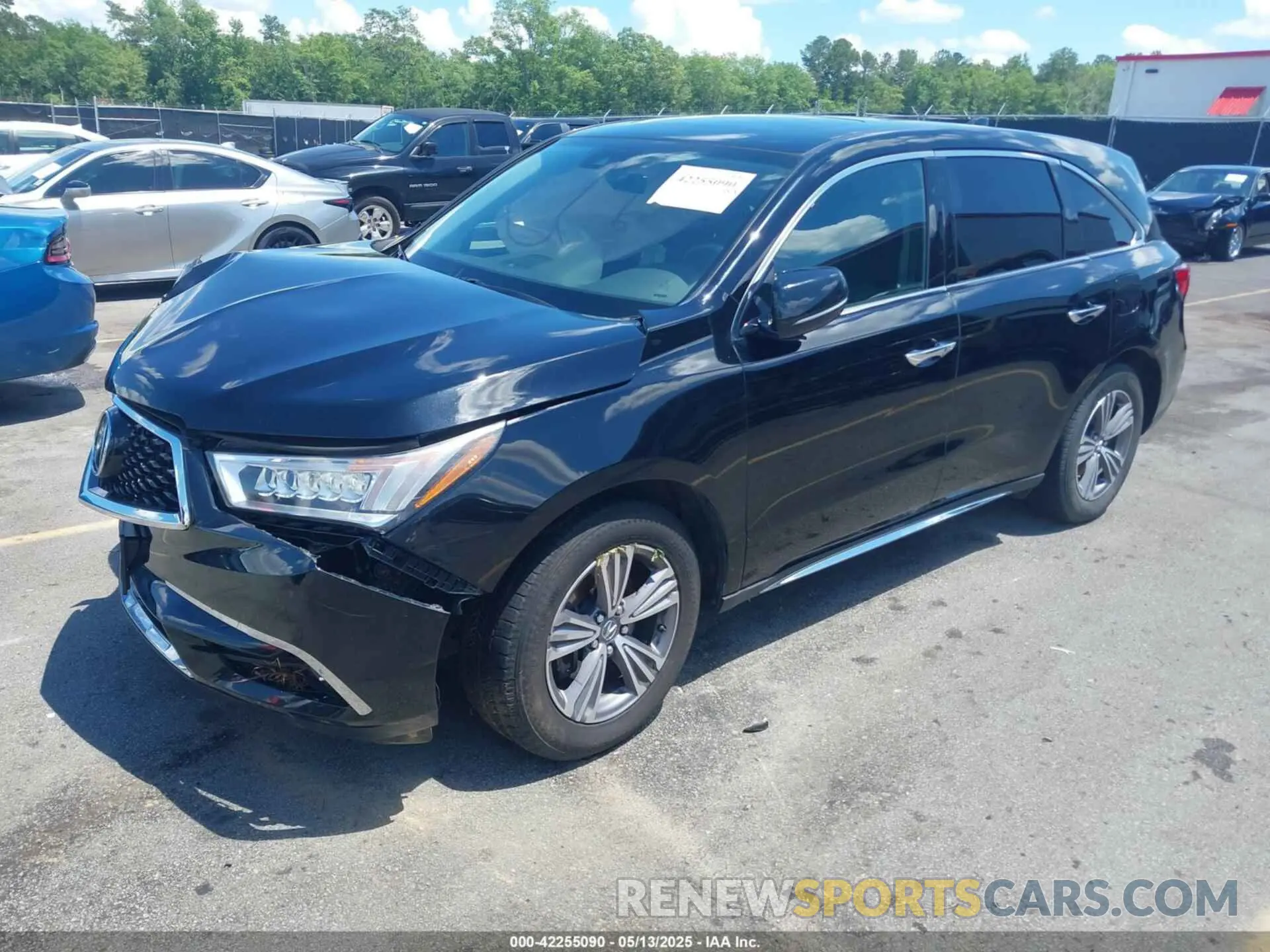 2 fotografías del automóvil dañado 5J8YD4H37LL004130 ACURA MDX 2020