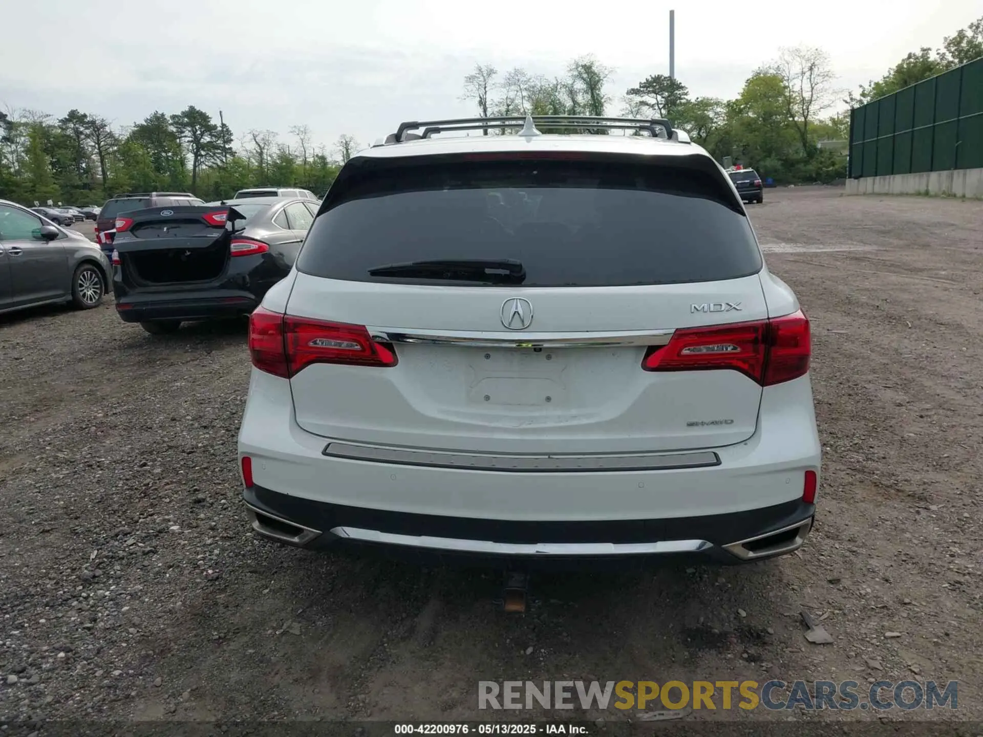 16 fotografías del automóvil dañado 5J8YD4H5XLL005970 ACURA MDX 2020