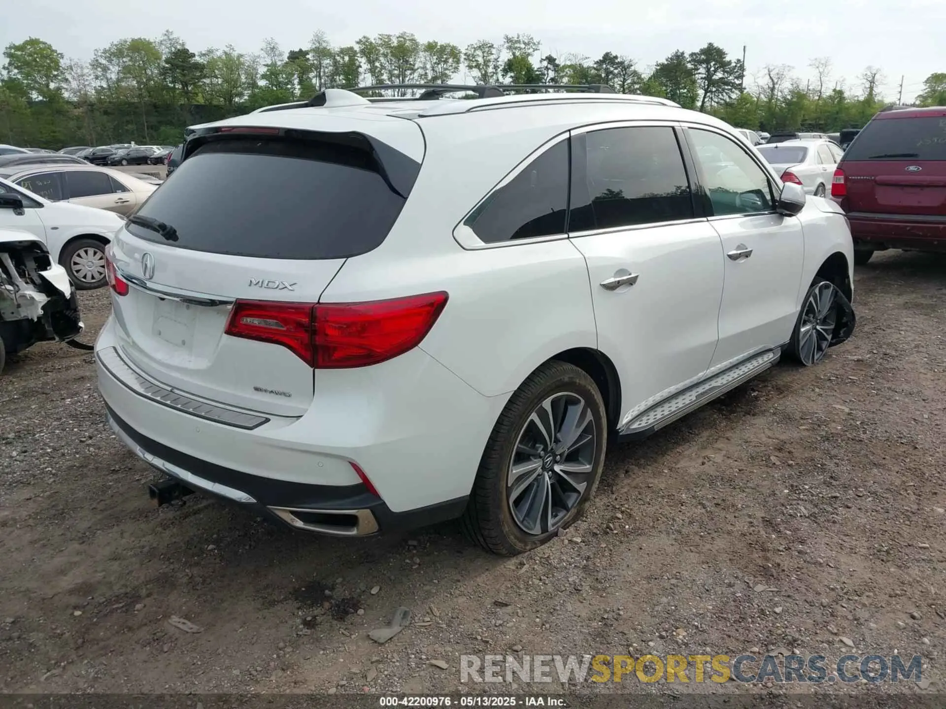 4 fotografías del automóvil dañado 5J8YD4H5XLL005970 ACURA MDX 2020