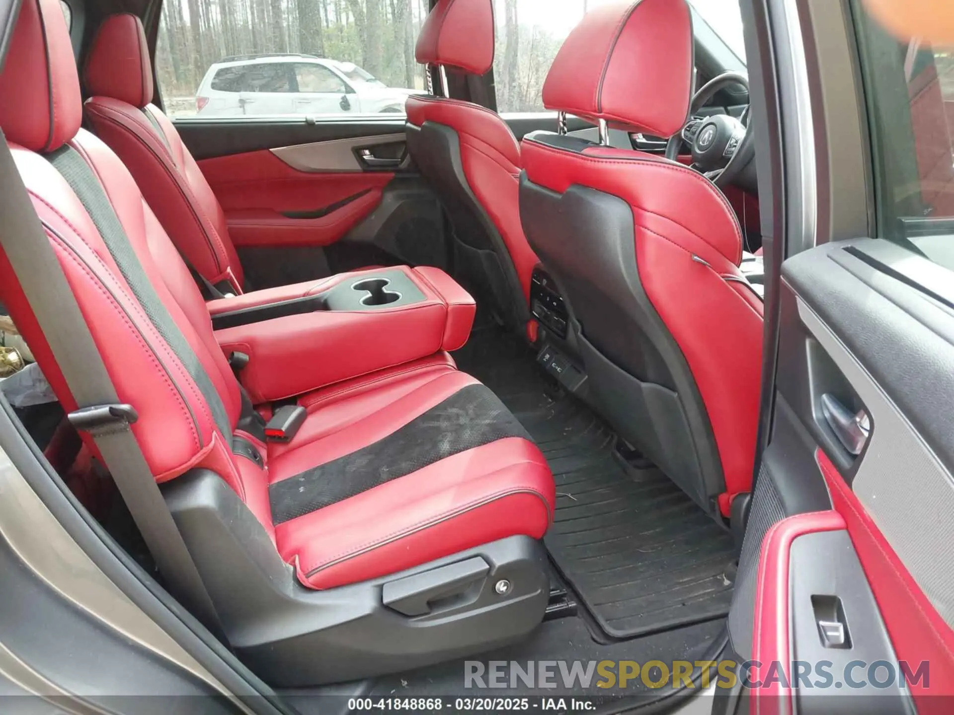 8 fotografías del automóvil dañado 5J8YD8H98NL002904 ACURA MDX 2022