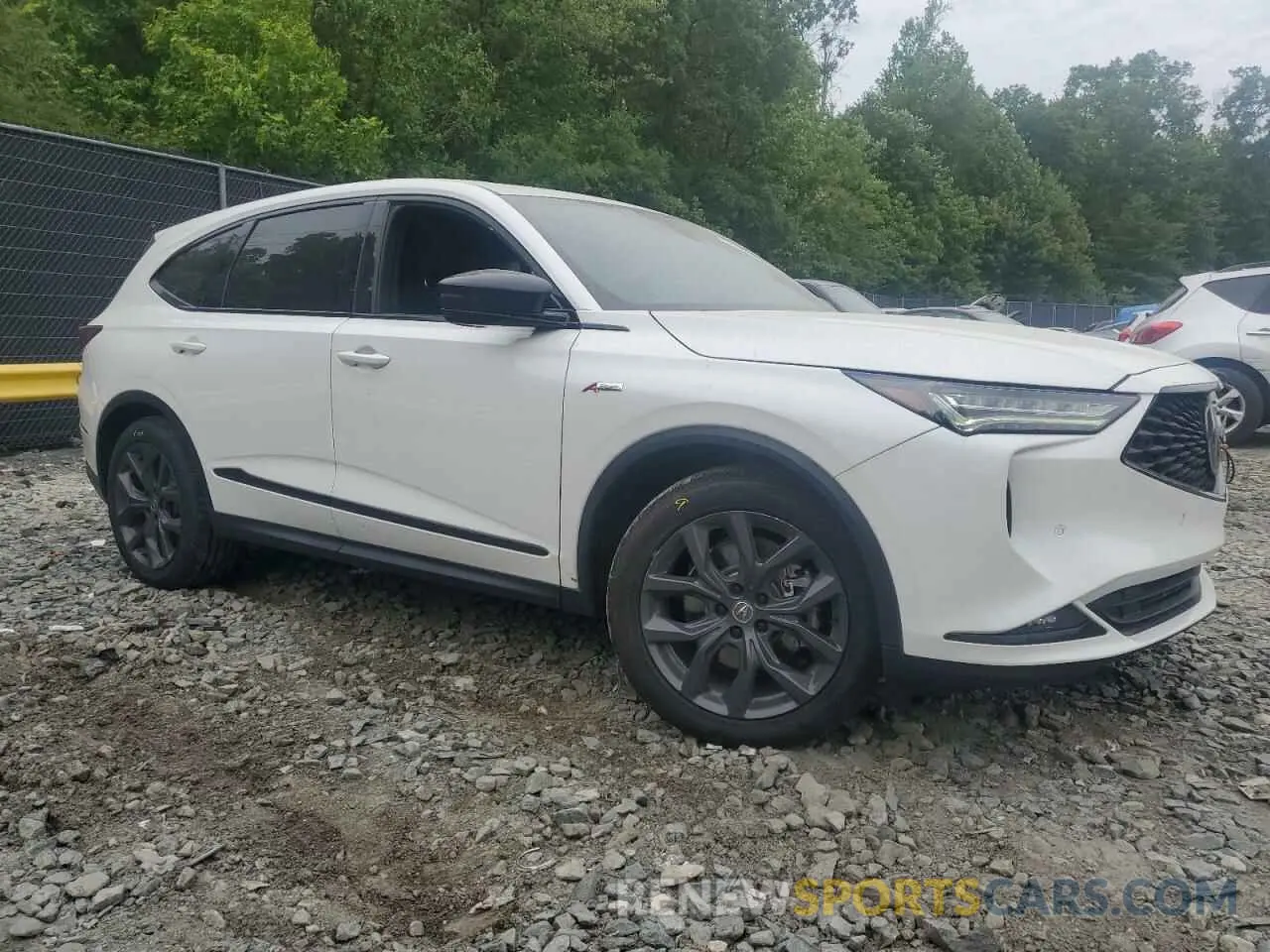 4 fotografías del automóvil dañado 5J8YE1H00NL047759 ACURA MDX 2022