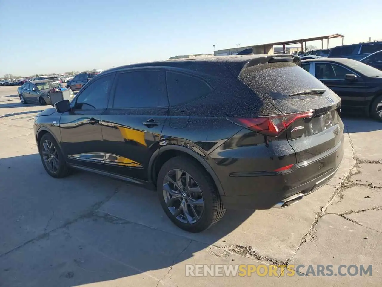 2 fotografías del automóvil dañado 5J8YE1H02NL033300 ACURA MDX 2022