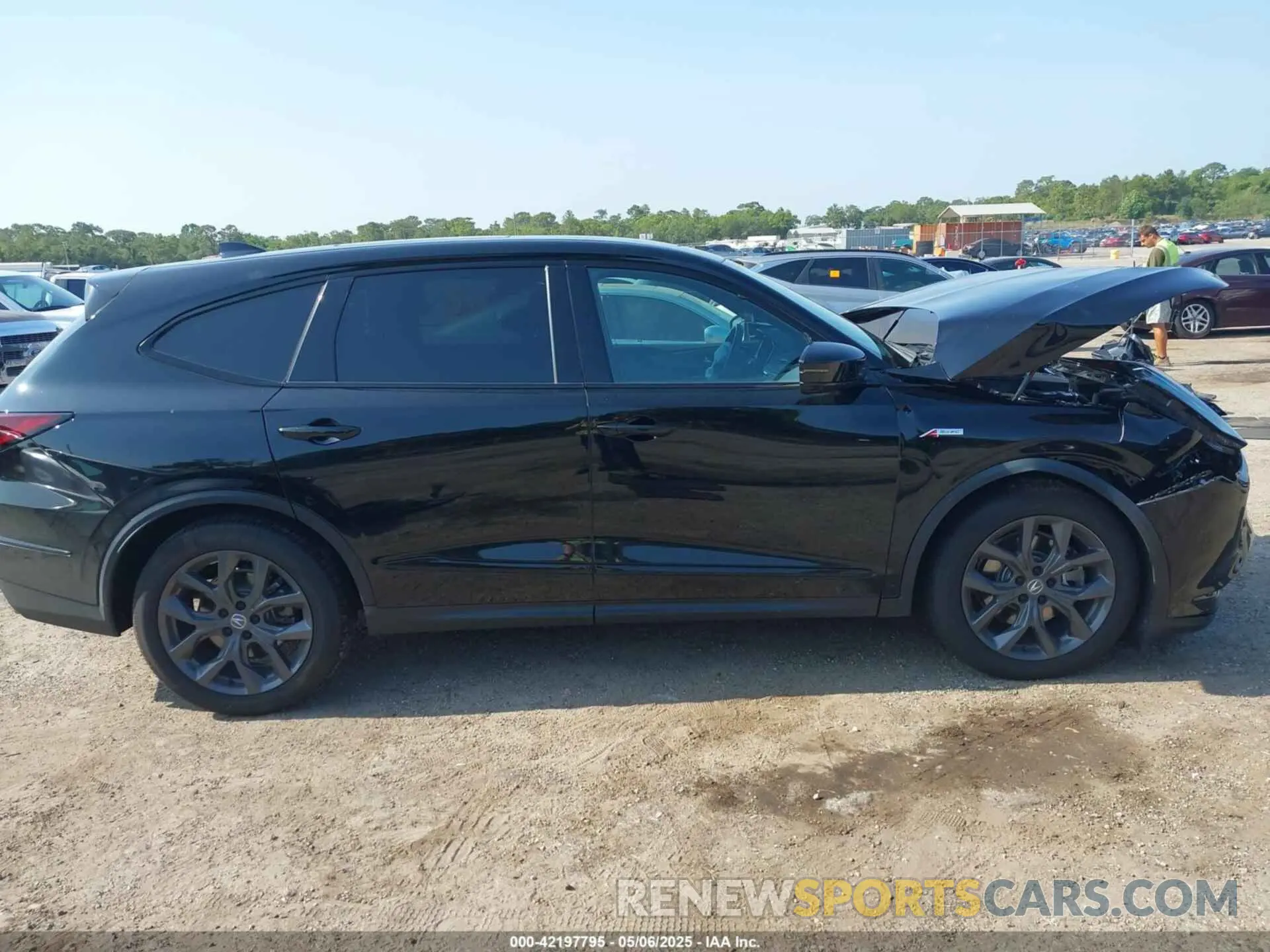 13 fotografías del automóvil dañado 5J8YE1H02NL044992 ACURA MDX 2022