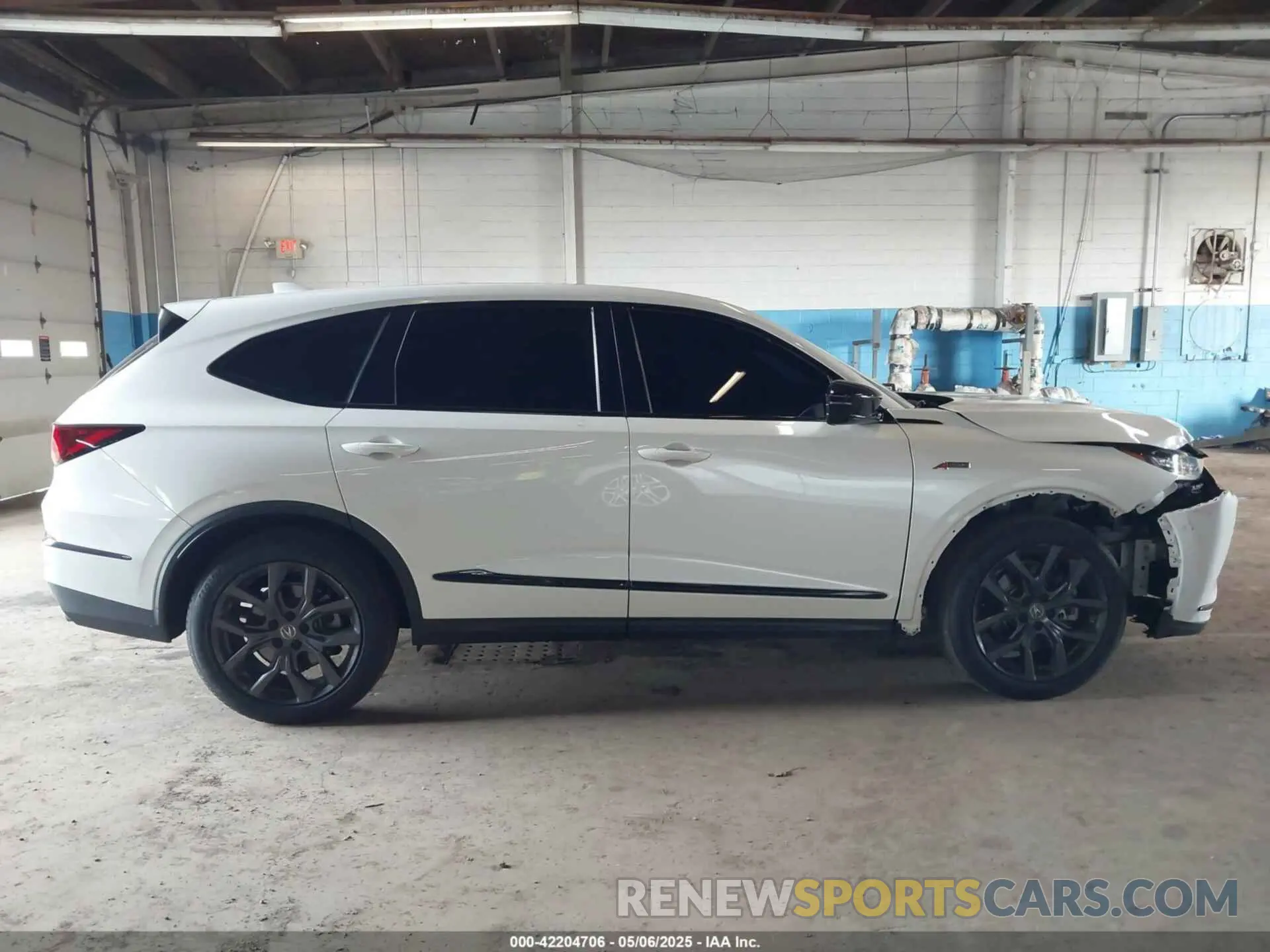13 fotografías del automóvil dañado 5J8YE1H06NL038869 ACURA MDX 2022