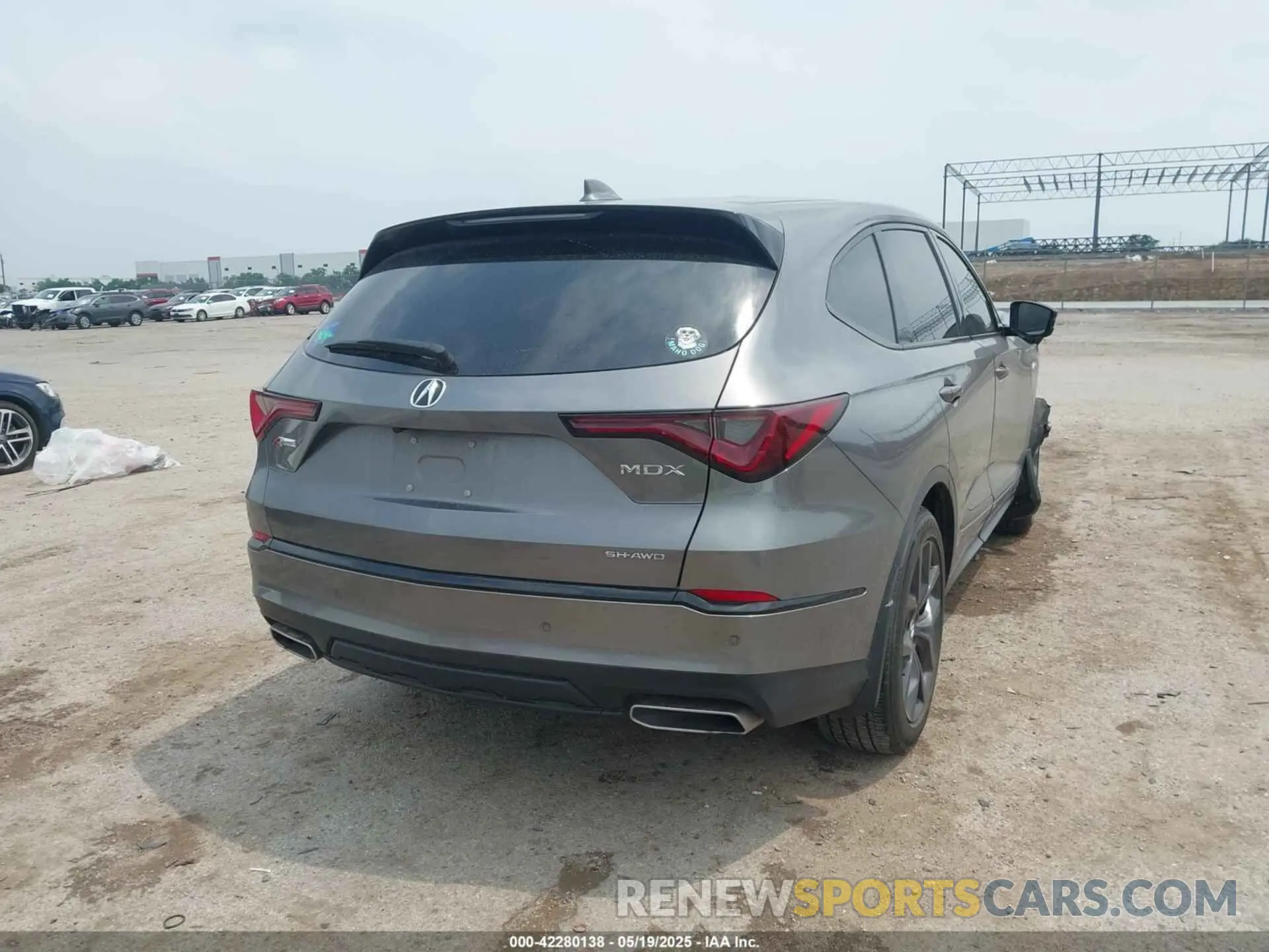 4 fotografías del automóvil dañado 5J8YE1H06NL050763 ACURA MDX 2022