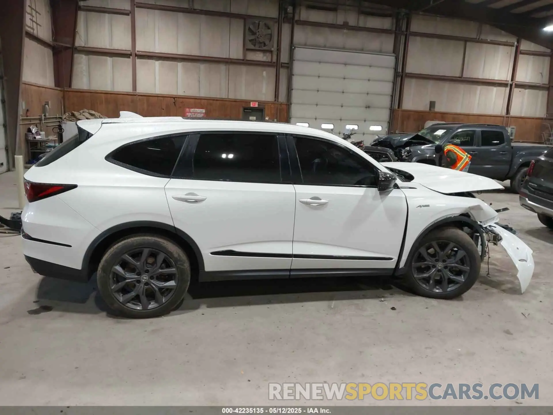 14 fotografías del automóvil dañado 5J8YE1H07NL033938 ACURA MDX 2022