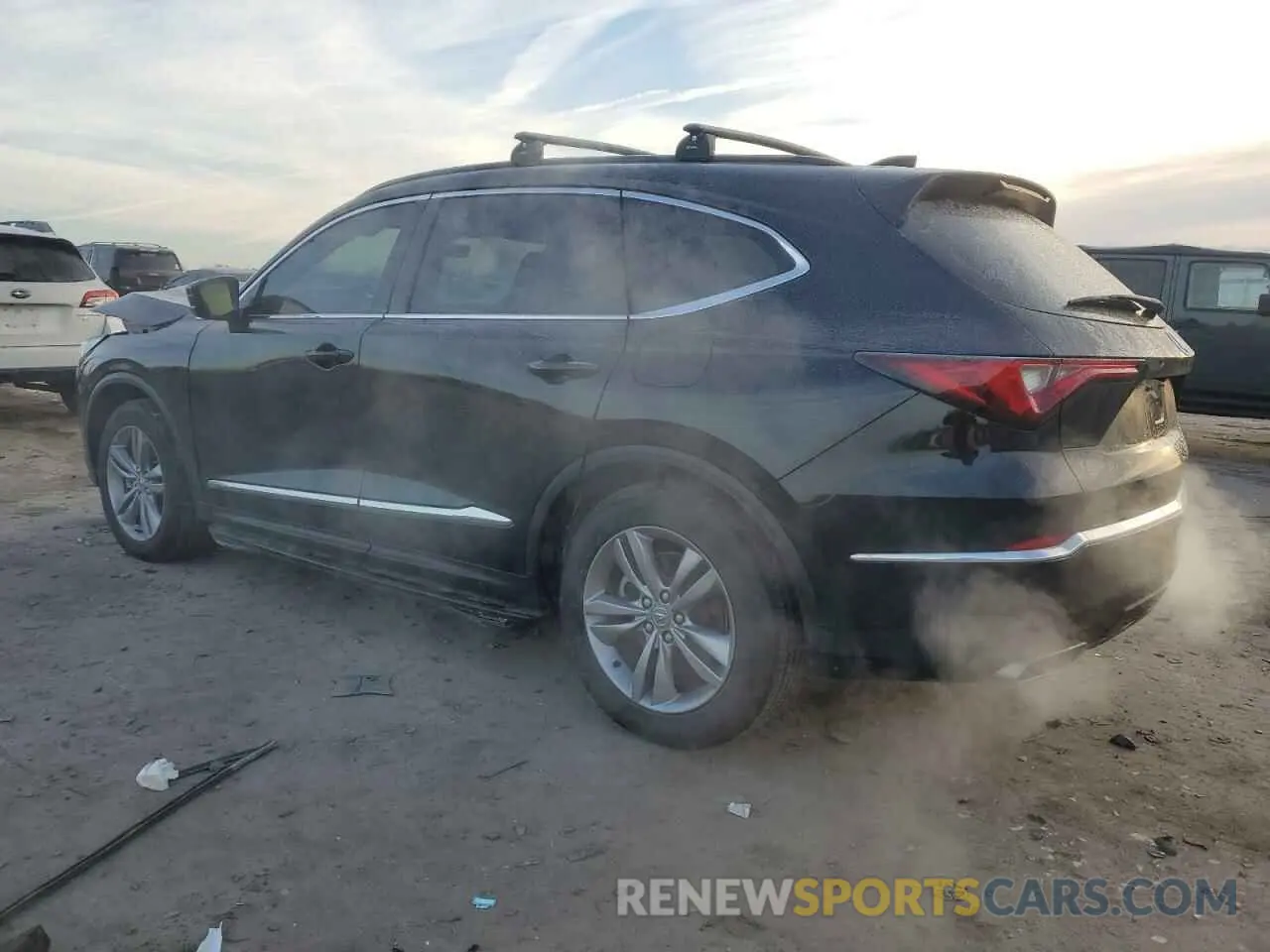 2 fotografías del automóvil dañado 5J8YE1H30NL022211 ACURA MDX 2022