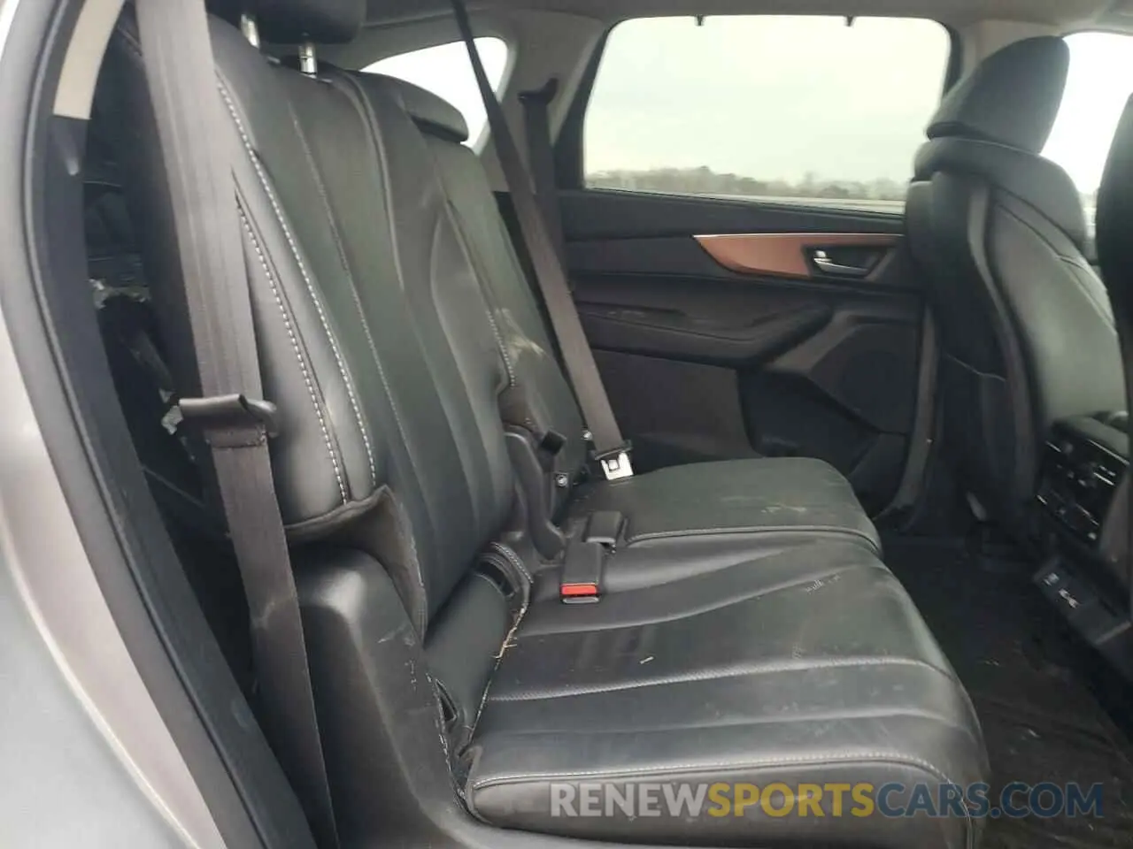 11 fotografías del automóvil dañado 5J8YE1H40NL010343 ACURA MDX 2022