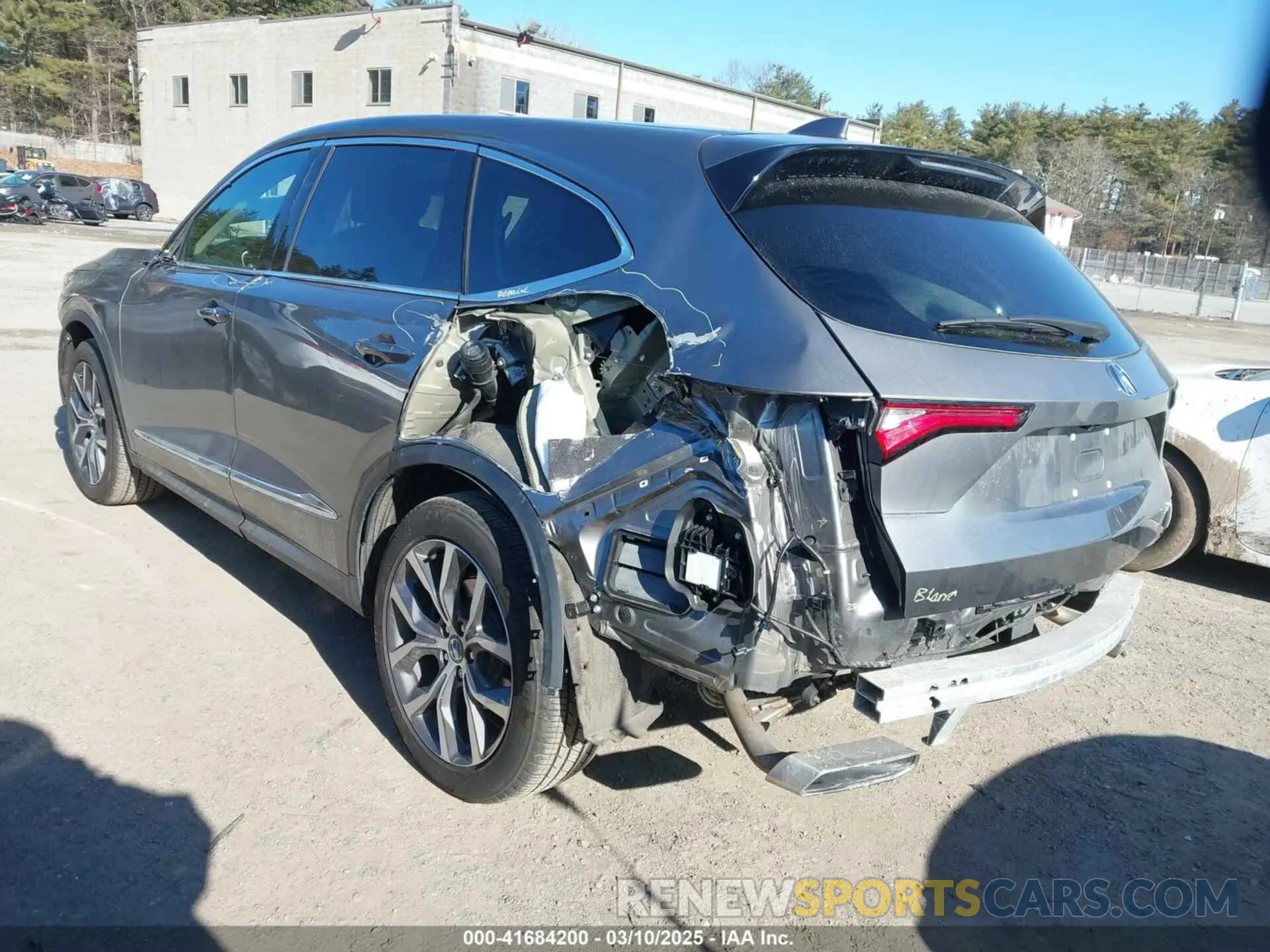 3 fotografías del automóvil dañado 5J8YE1H44NL040896 ACURA MDX 2022