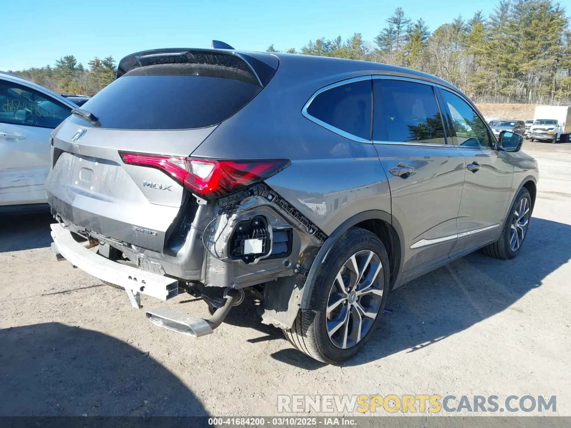 4 fotografías del automóvil dañado 5J8YE1H44NL040896 ACURA MDX 2022