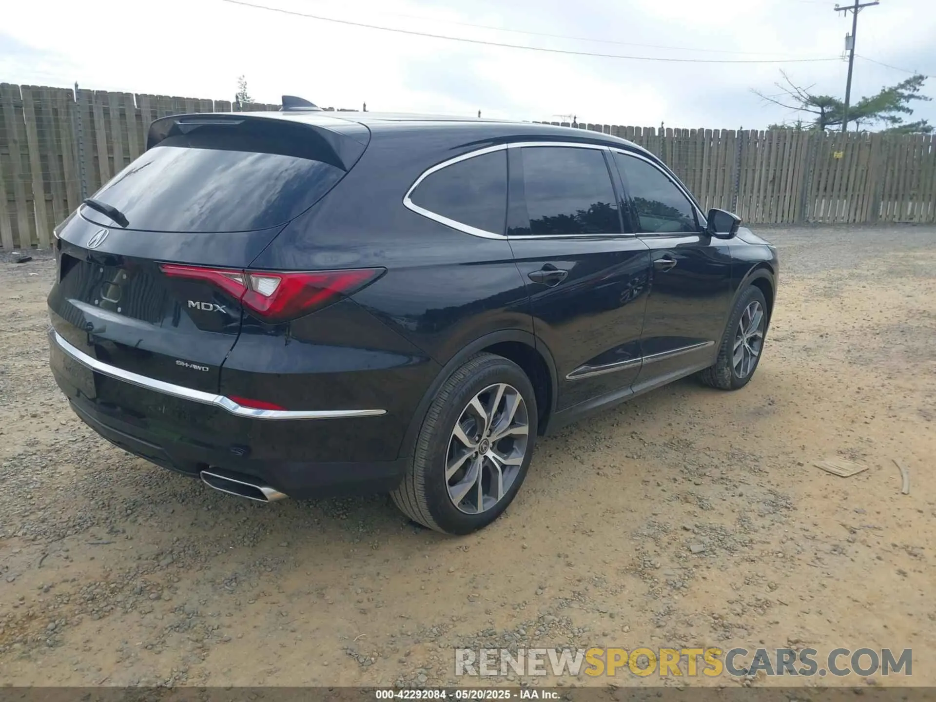 4 fotografías del automóvil dañado 5J8YE1H47NL039158 ACURA MDX 2022