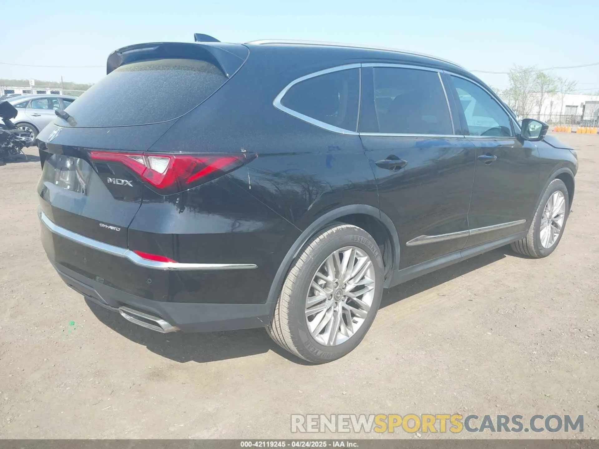 4 fotografías del automóvil dañado 5J8YE1H82NL010587 ACURA MDX 2022