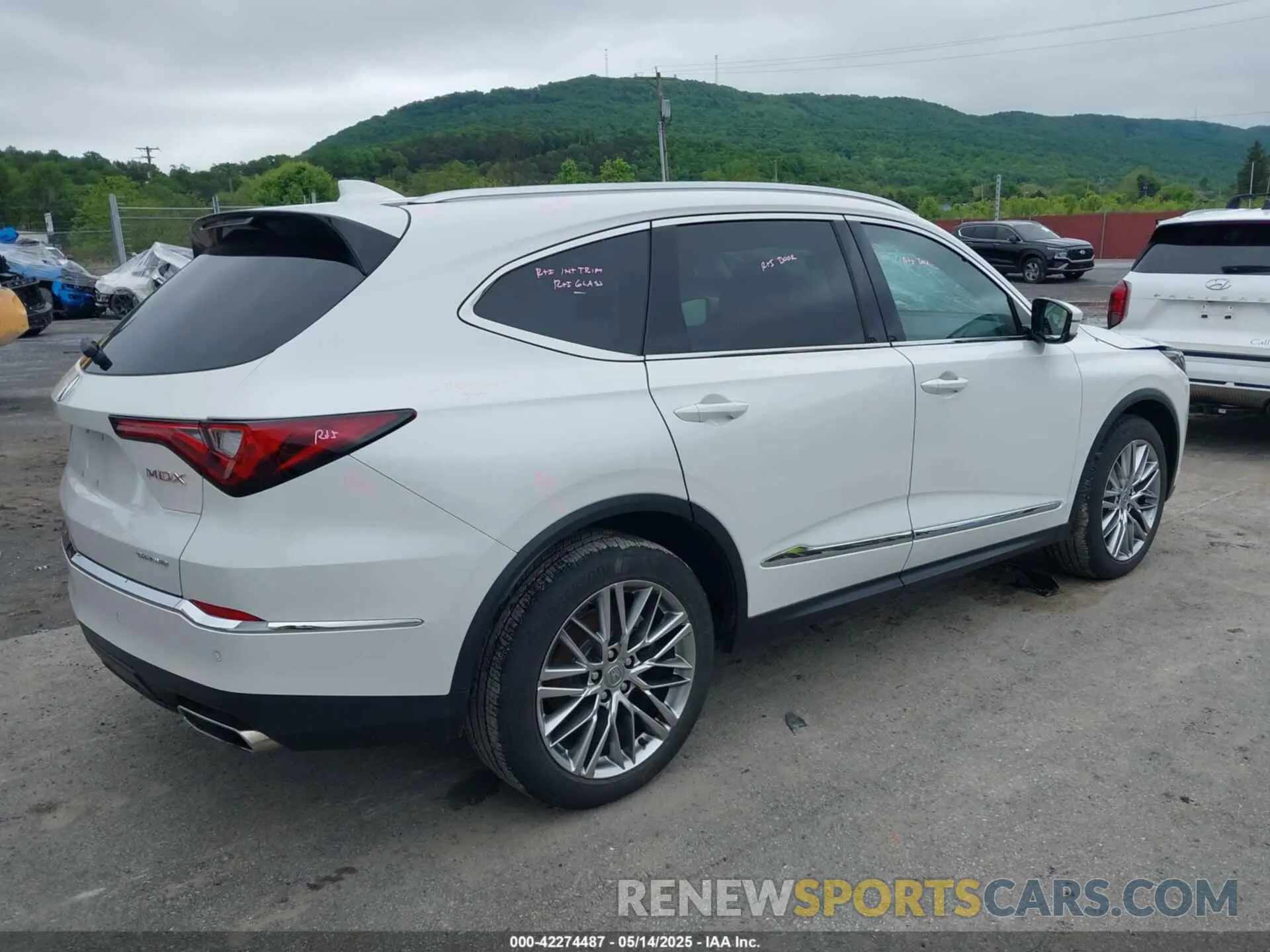4 fotografías del automóvil dañado 5J8YE1H83NL022974 ACURA MDX 2022