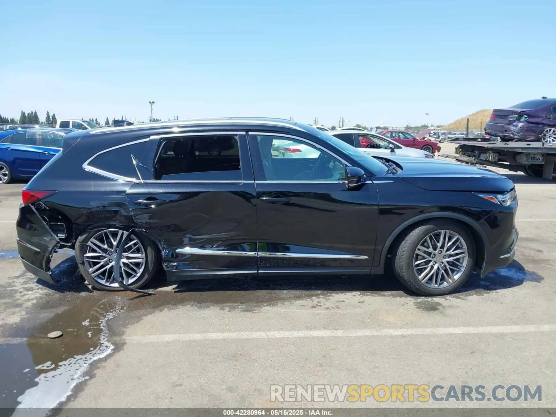 14 fotografías del automóvil dañado 5J8YE1H85NL008834 ACURA MDX 2022