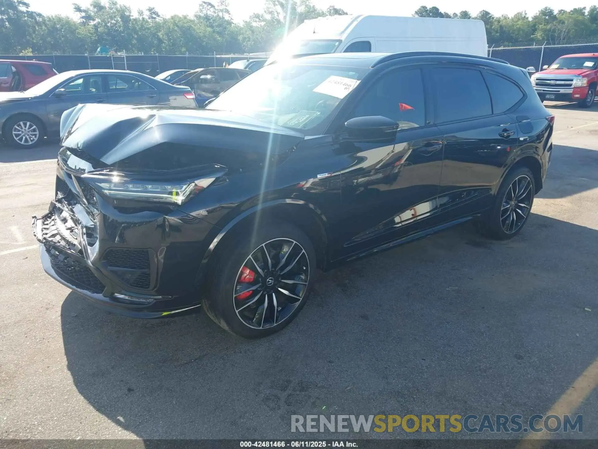 2 fotografías del automóvil dañado 5J8YD8H82PL003847 ACURA MDX 2023