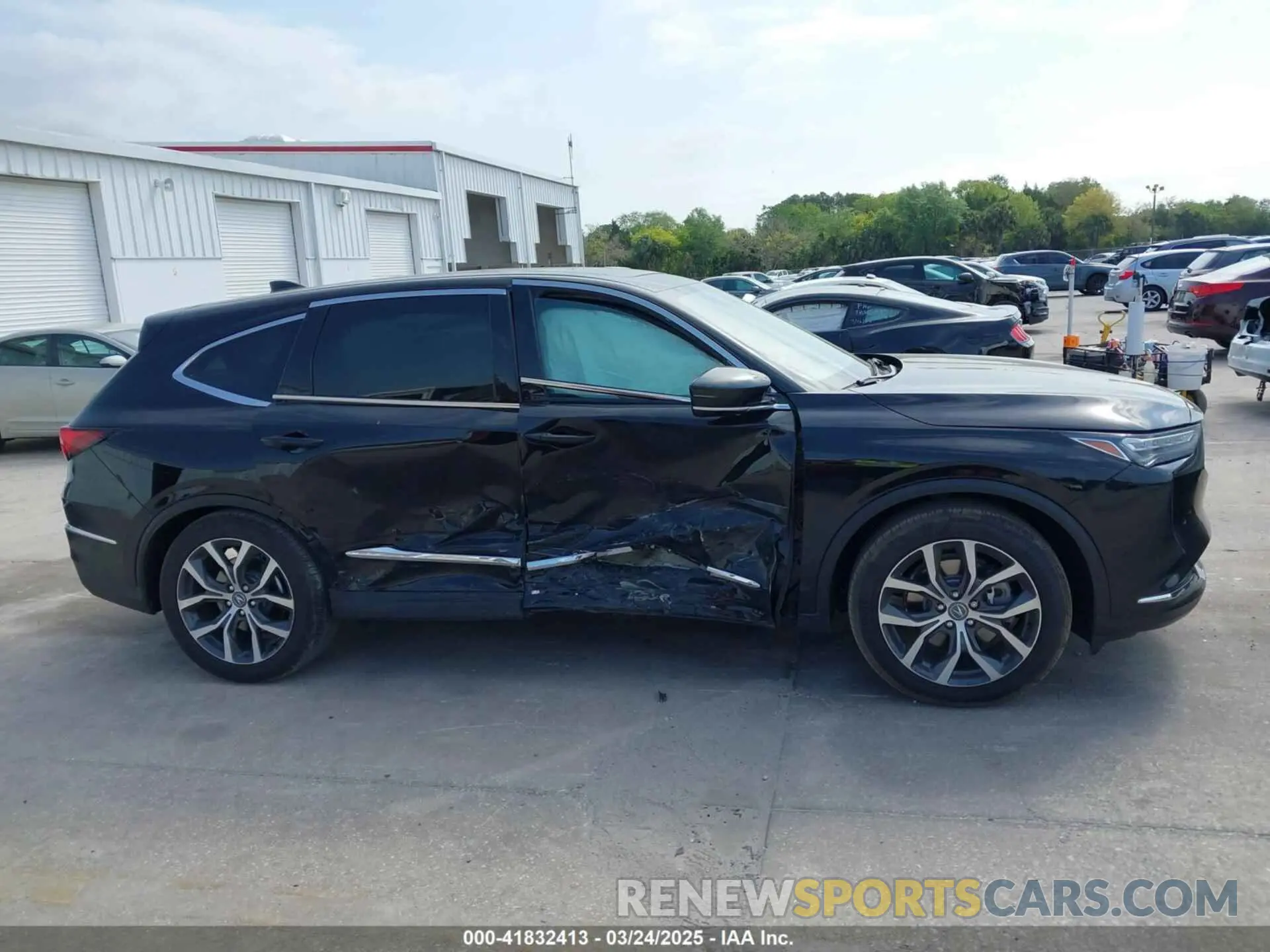 13 fotografías del automóvil dañado 5J8YD9H42PL003124 ACURA MDX 2023