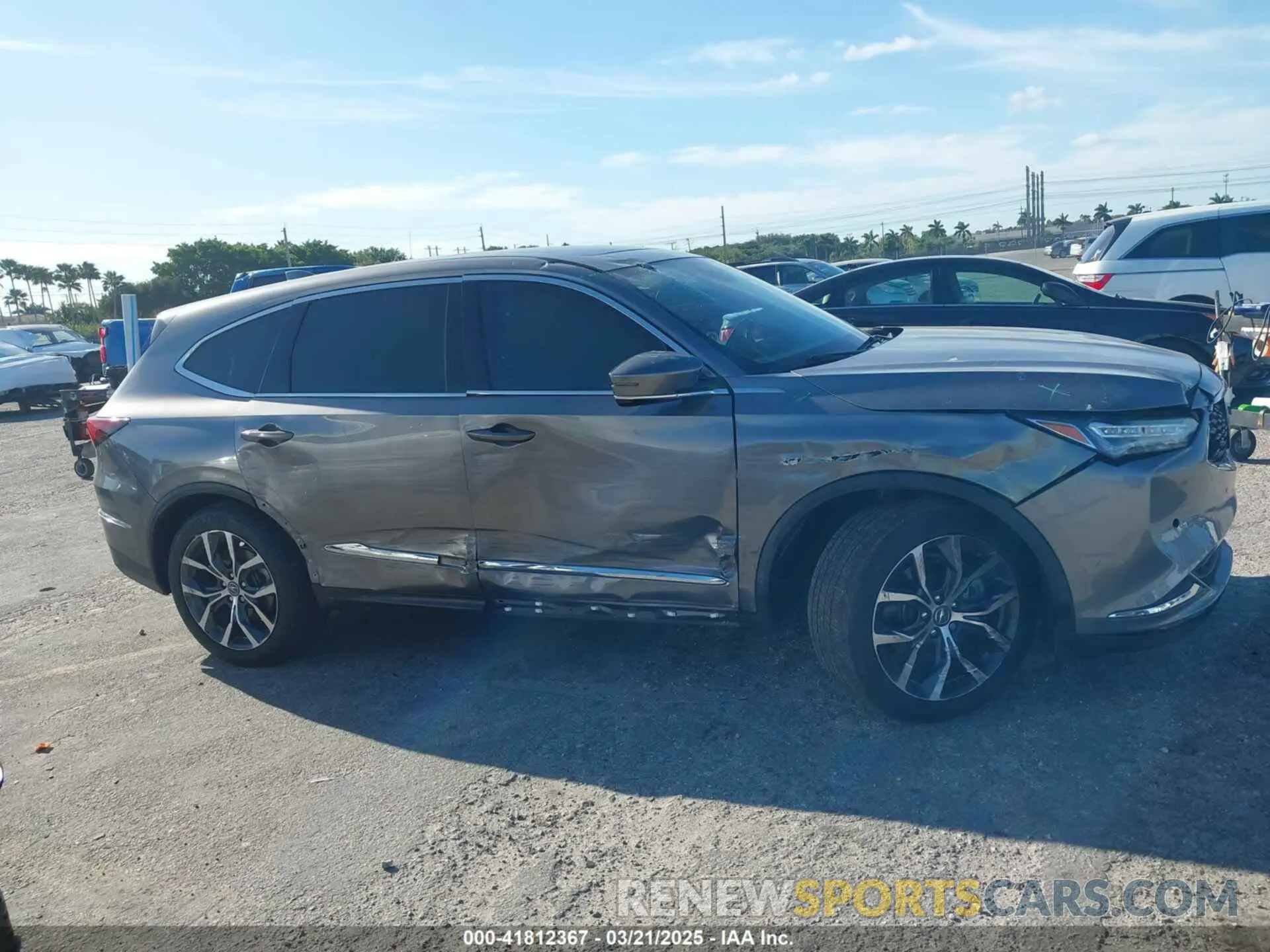13 fotografías del automóvil dañado 5J8YD9H45PL006079 ACURA MDX 2023