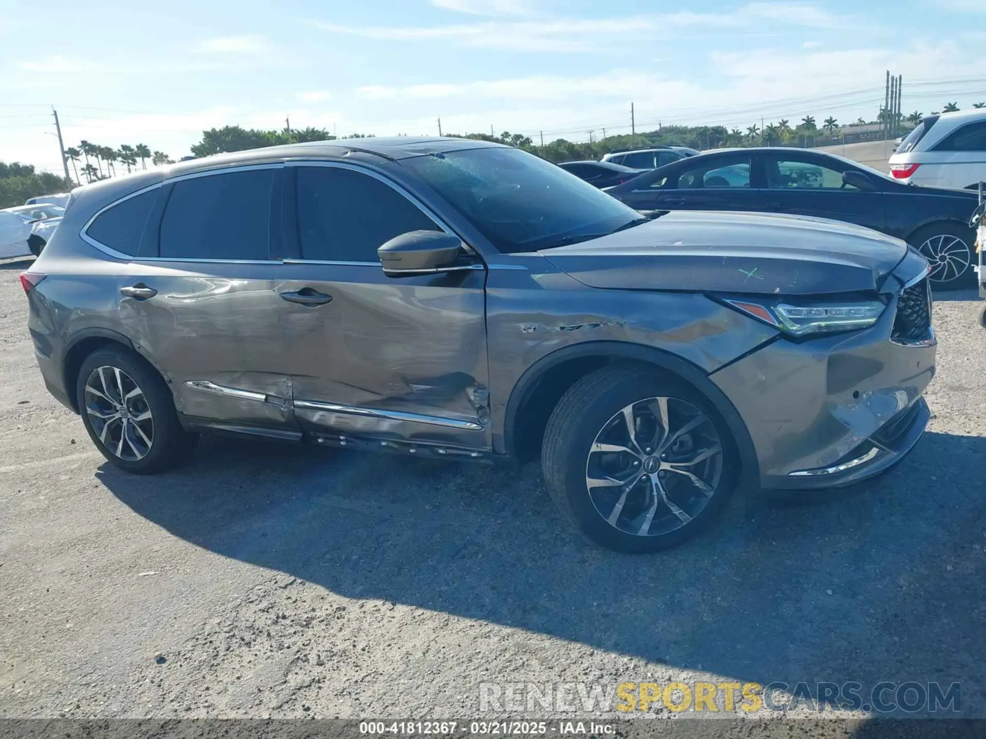 17 fotografías del automóvil dañado 5J8YD9H45PL006079 ACURA MDX 2023