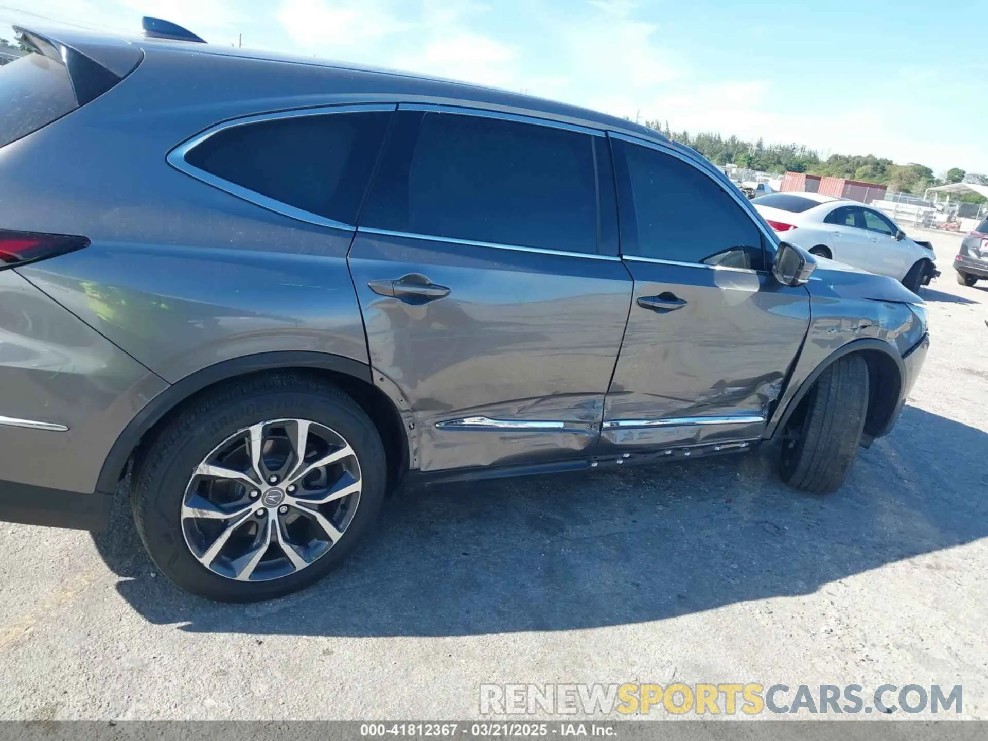 19 fotografías del automóvil dañado 5J8YD9H45PL006079 ACURA MDX 2023